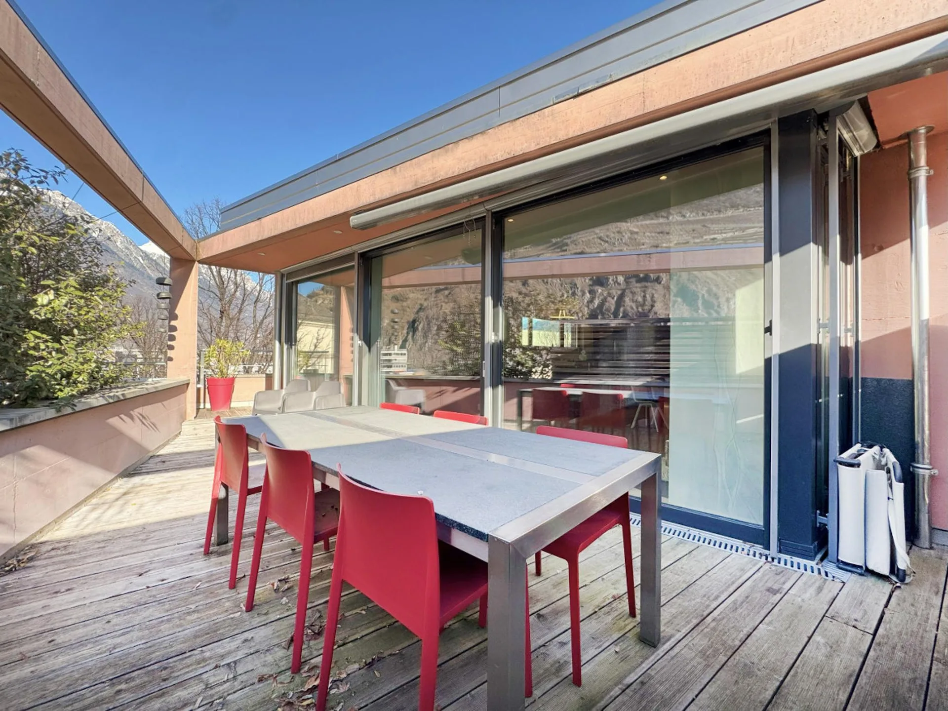 DUPLEX-PENTHOUSE IN DER INNENSTADT VON MARTIGNY