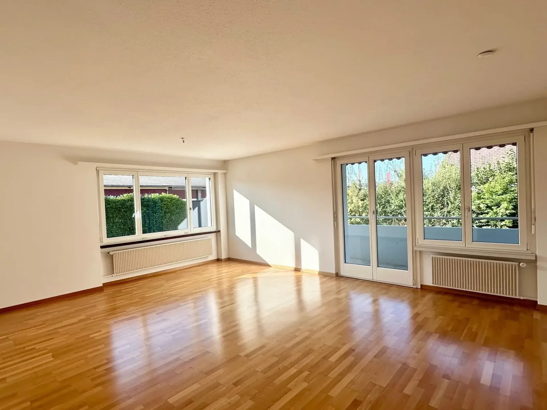 Helle 4.5-Zimmer-Wohnung im Erdgeschoss (Hochparterre)  in Langenthal