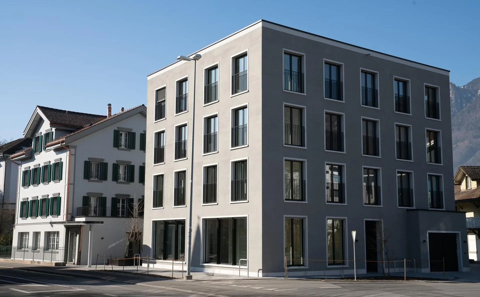 4 ½ Zimmerwohnung an bester Lage in Brunnen SZ