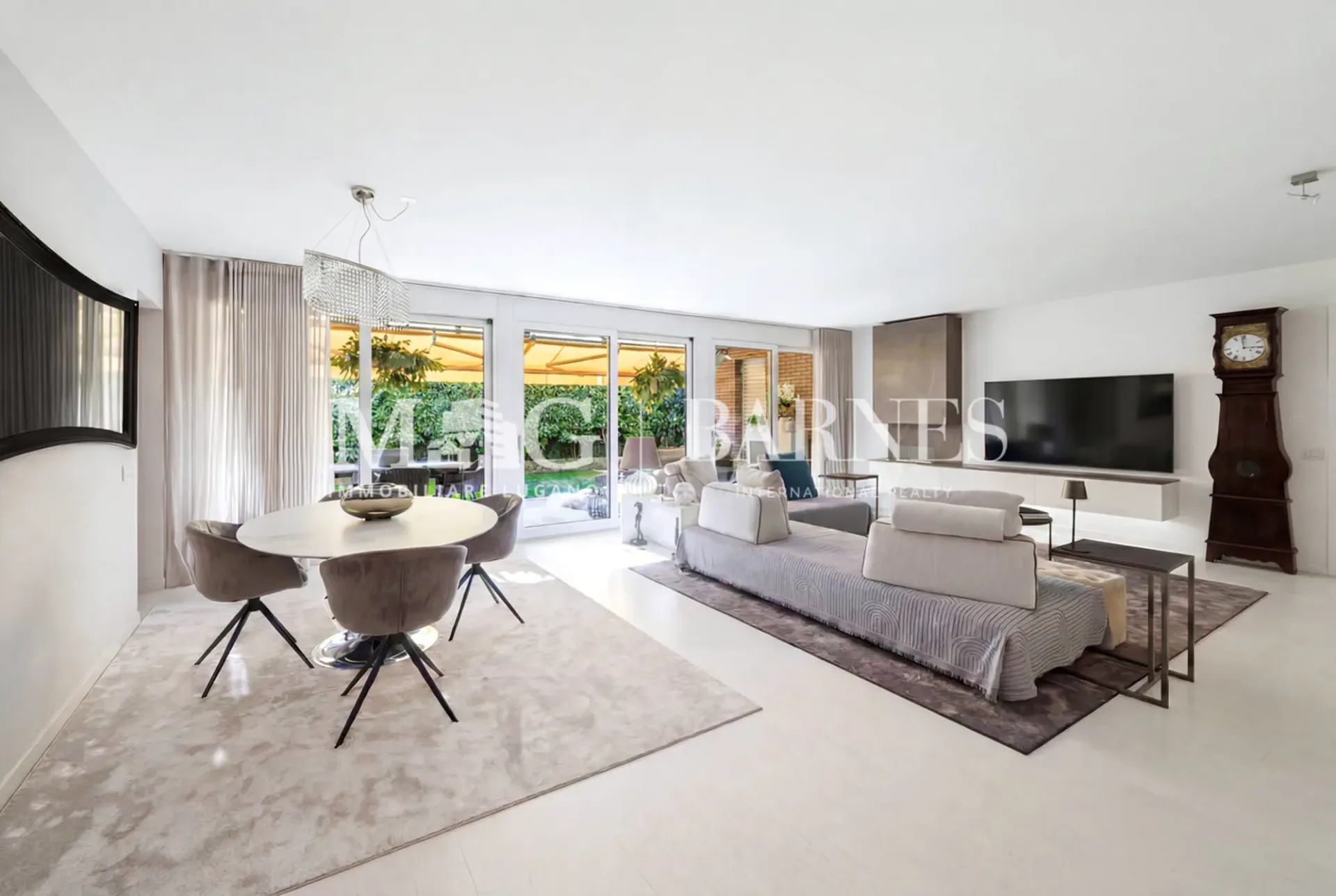 Viganello, Lugano - Ampio 5.5 di classe con giardino privato