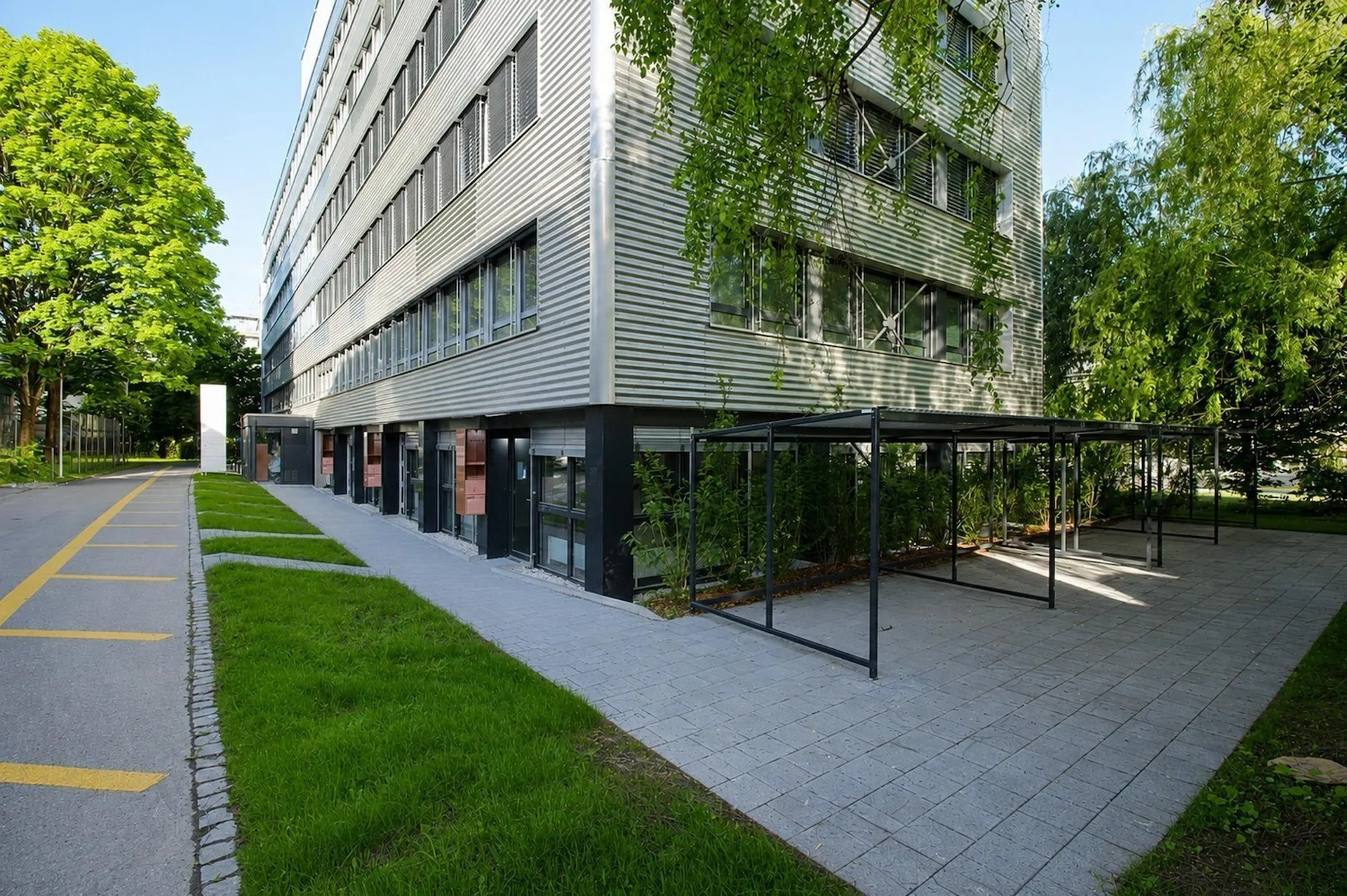 Grosszügig und funktional - modernes Studio in Stadtnähe