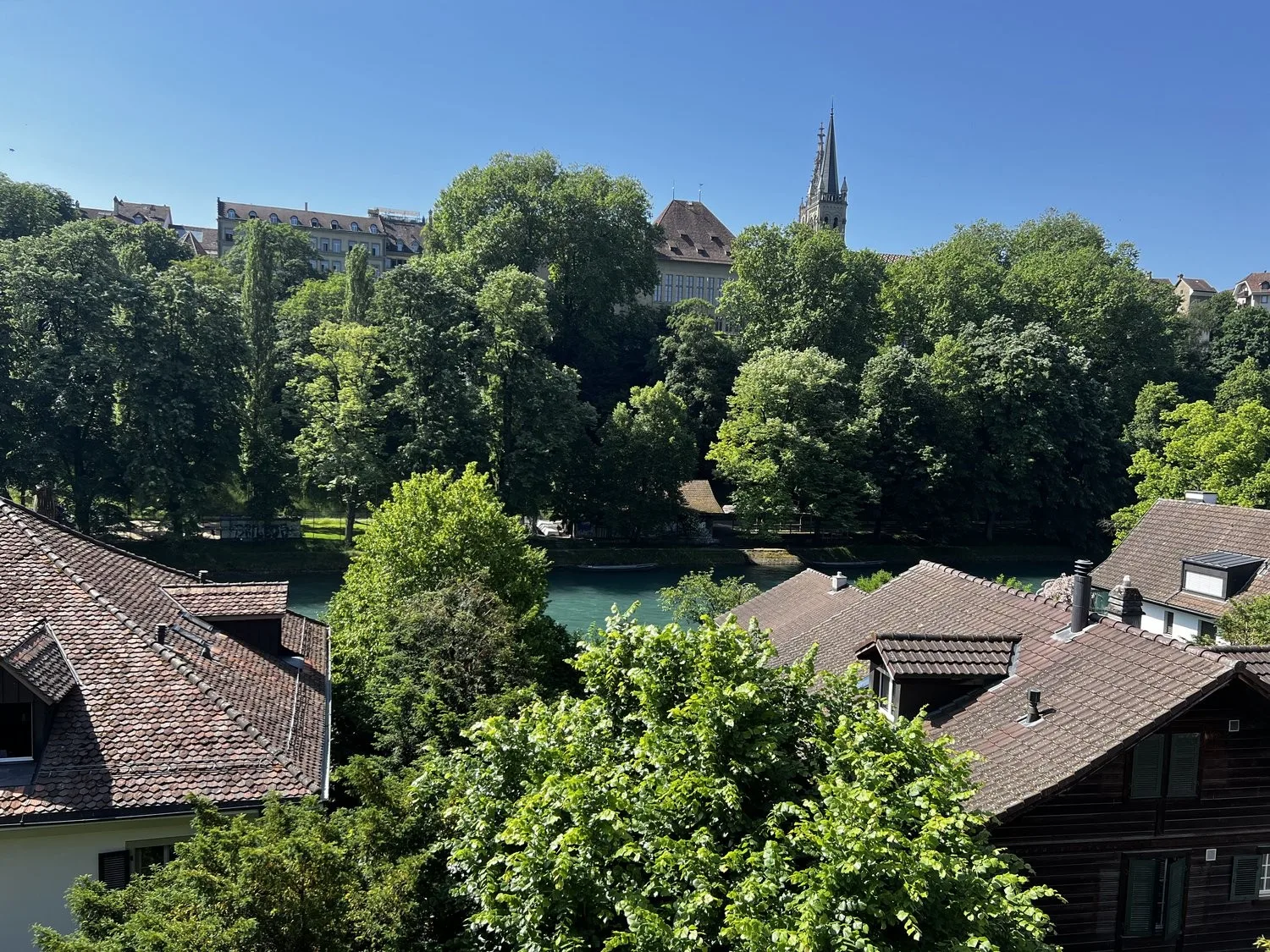 2½ ZI-WOHNUNG IN BERN - ALTENBERG, MÖBLIERT, TEMPORÄR