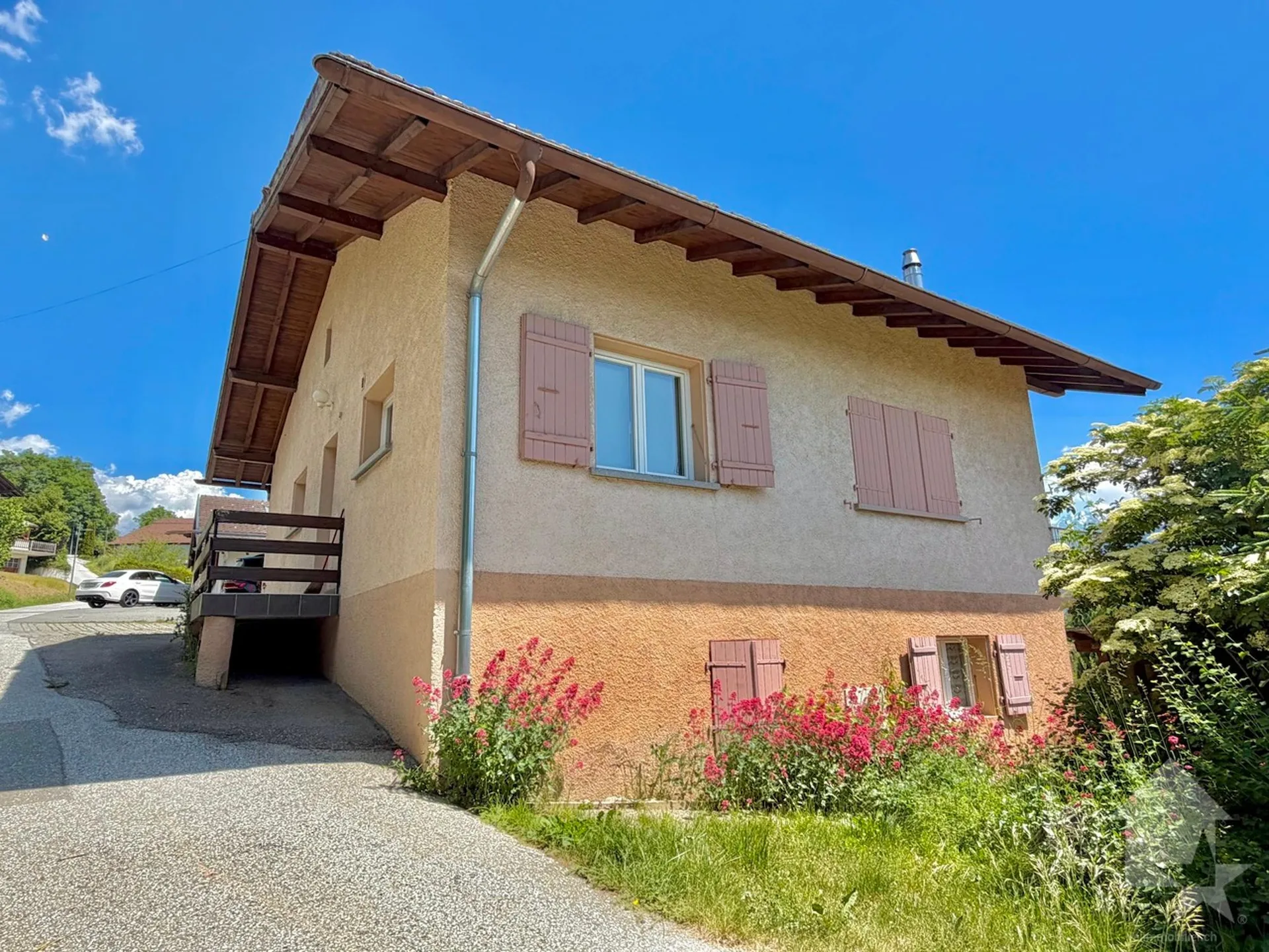 Lot immobilier, maison + terrains constructibles !