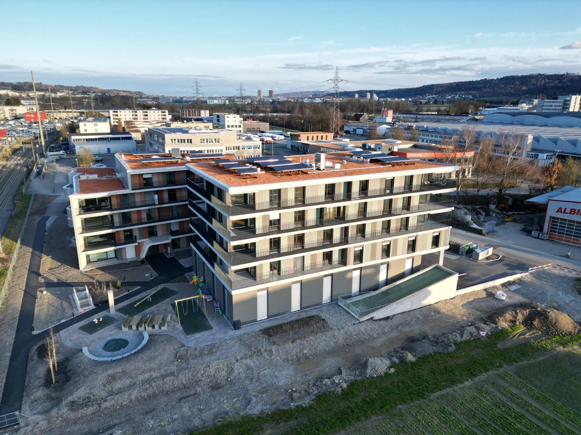 Moderne und neu erstellte 3.5-Zimmer-Dachwohnung an ruhiger Lage in Buchs