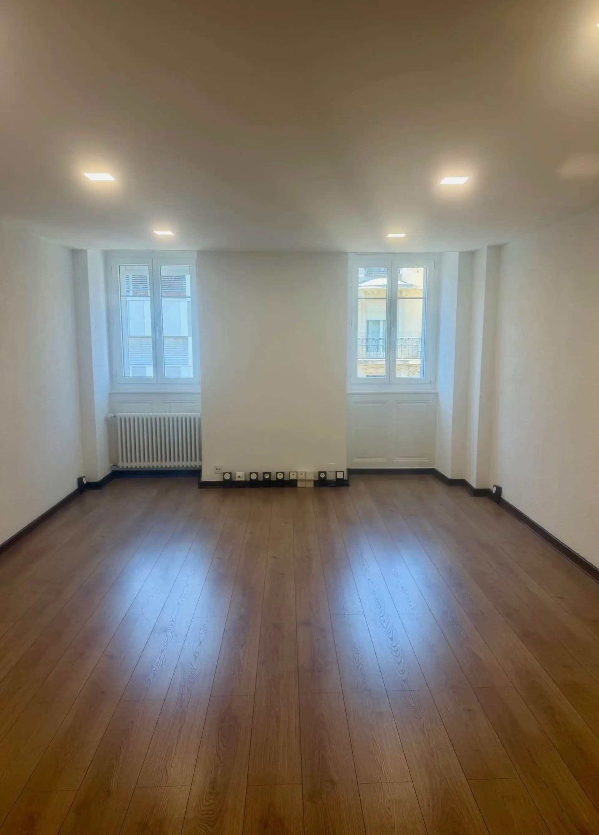 Büro mit 3.0 Zimmern im 4. Stock