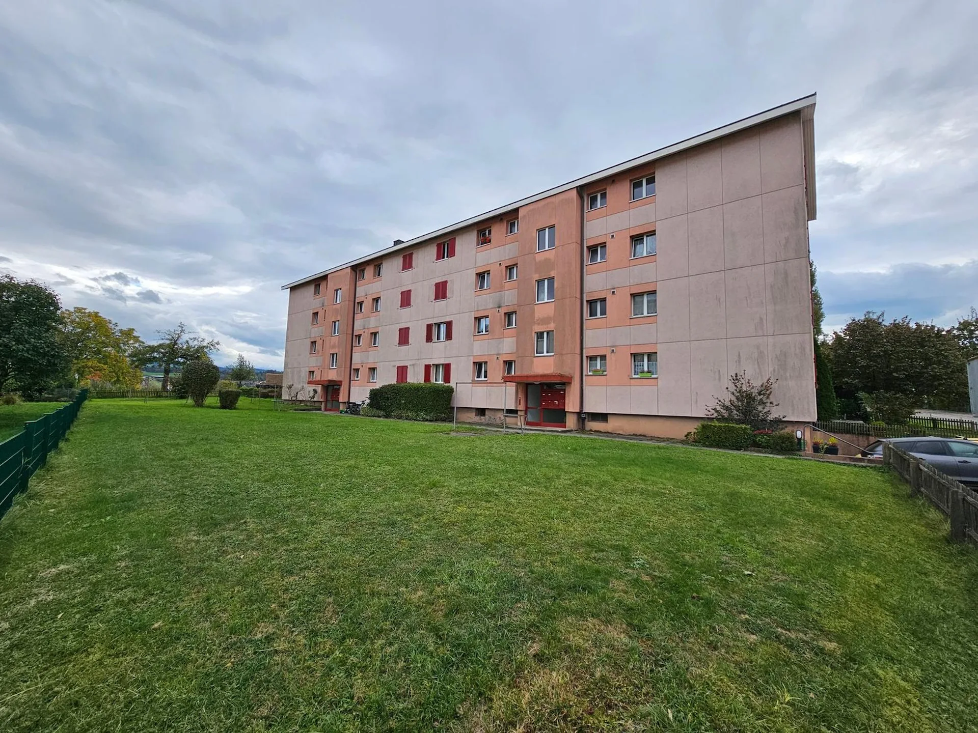 Helle 4-Zimmer-Wohnung mit Balkon und schöner Aussicht in Arbon