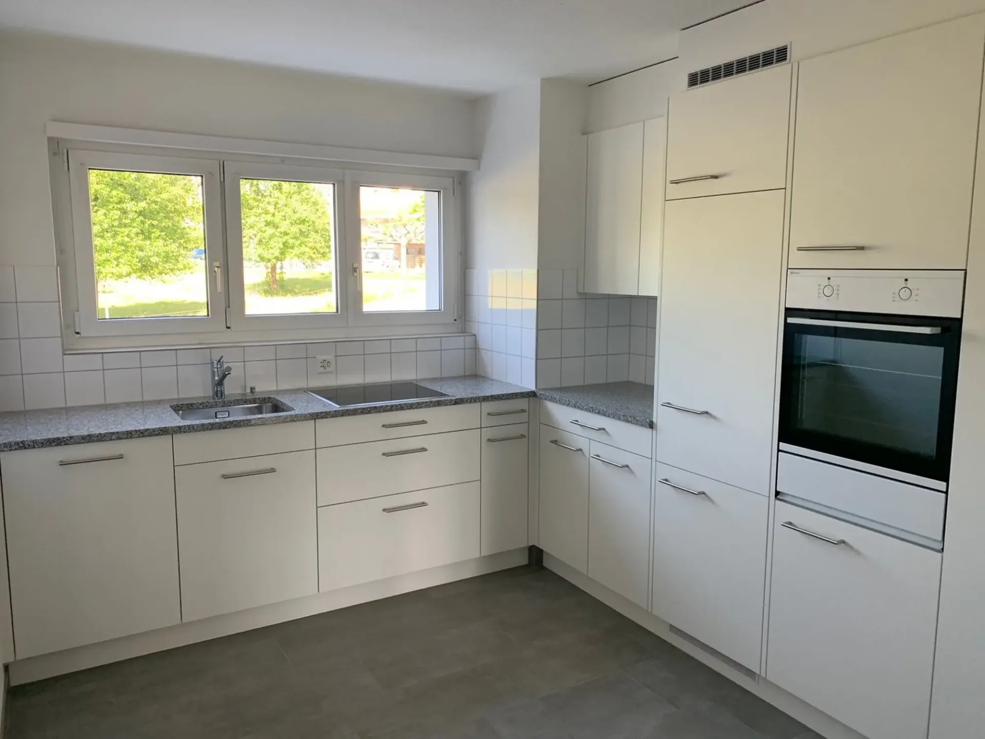 4.5 Zimmer • im 1. OG • mit Lift • ruhige Lage