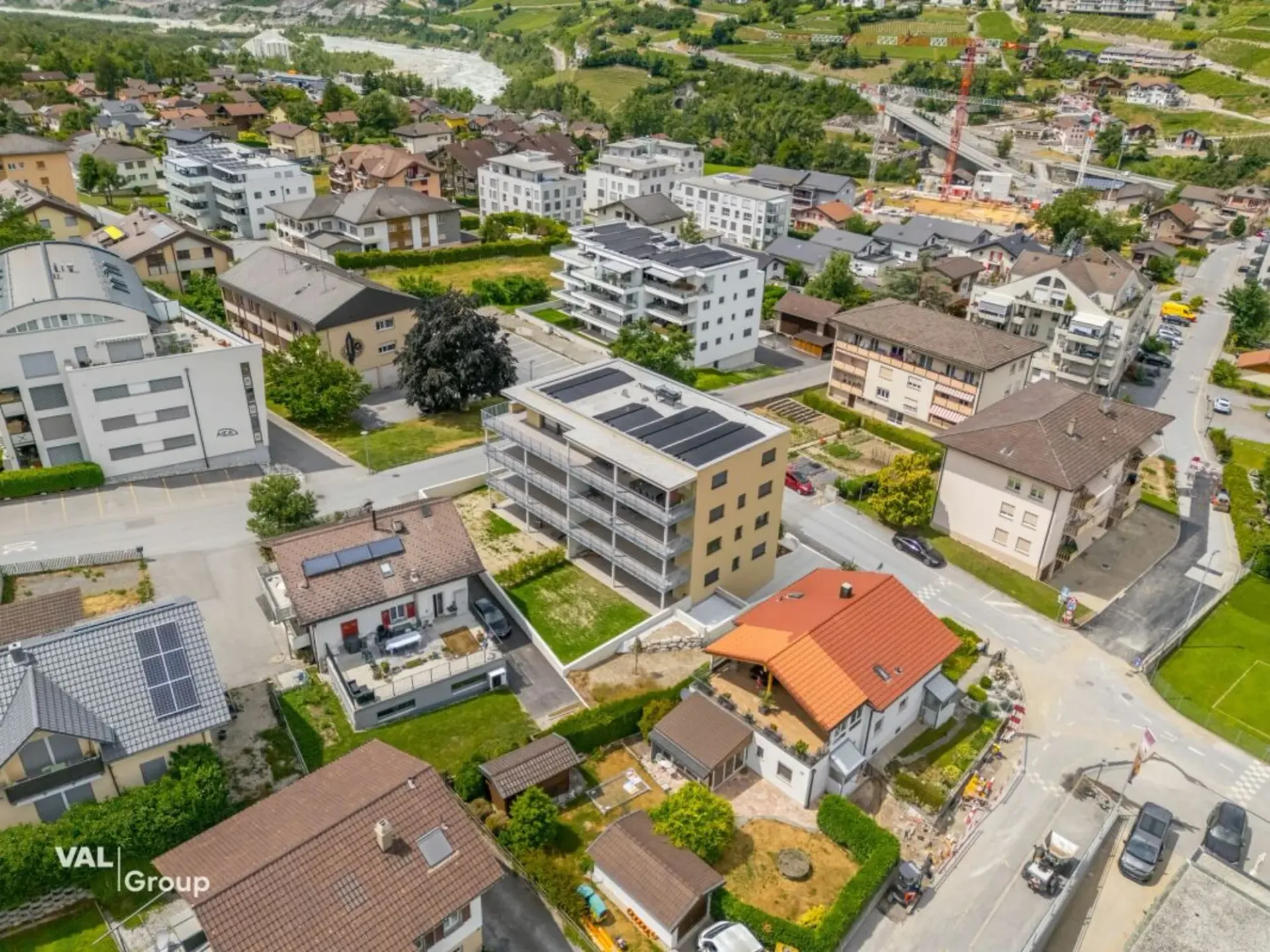 Erstvermietung einer aussergewöhnlicher 2.5-Zimmer-Wohnung