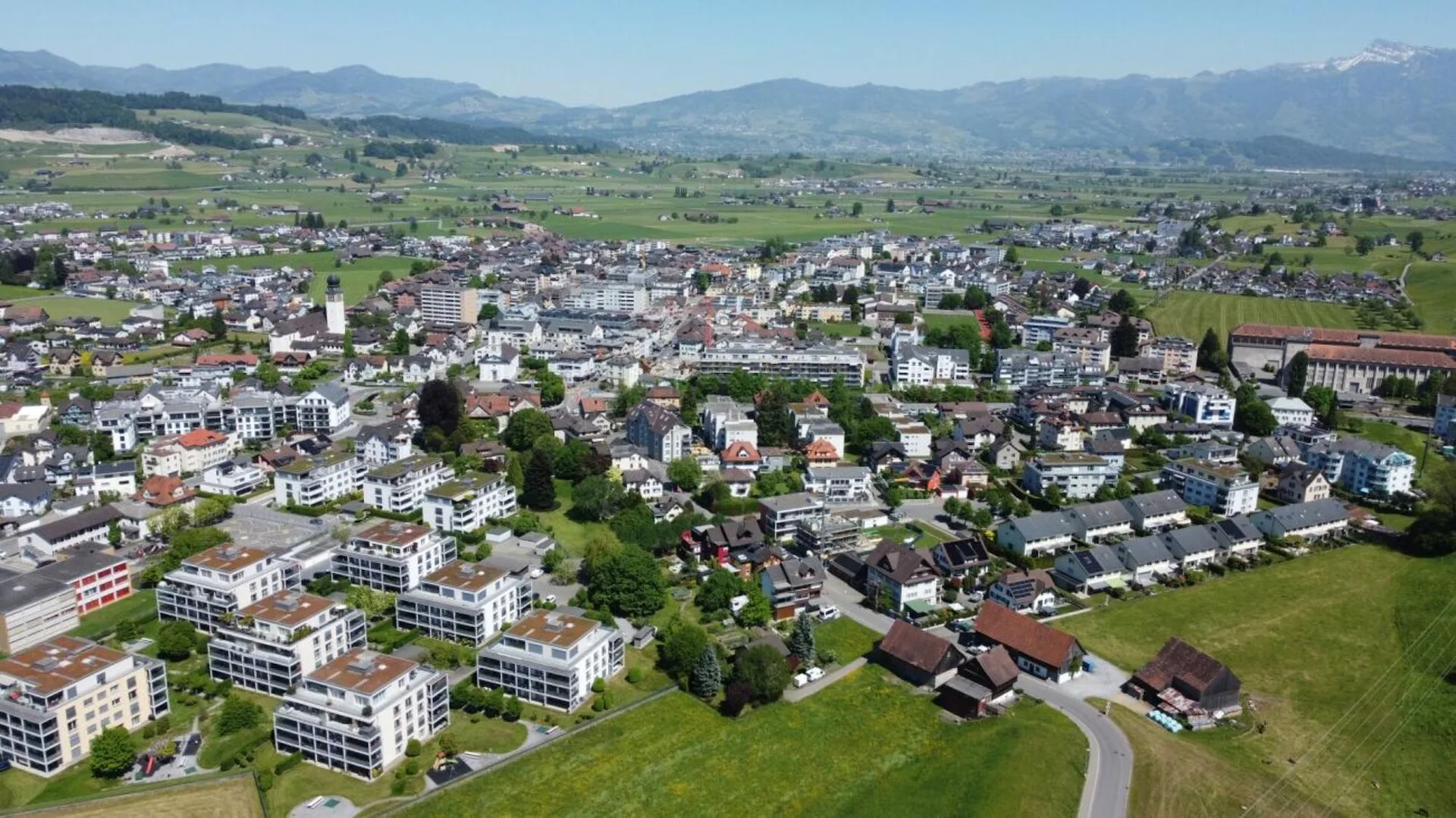charmantes 5.5 Zimmer Reihenmittelhaus in attraktivem Familienquartier