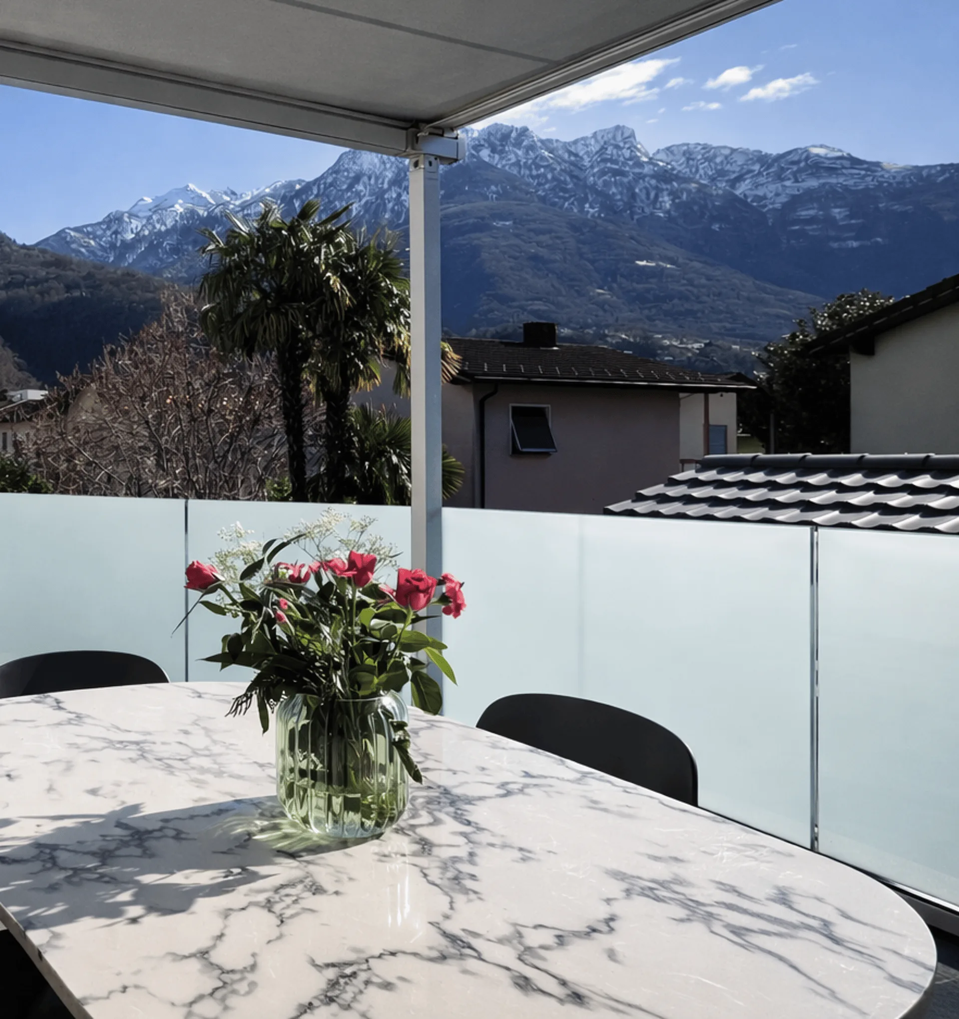 BELLINZONA - SPLENDIDA E MODERNA PROPRIETÃ€ BIFAMILIARE