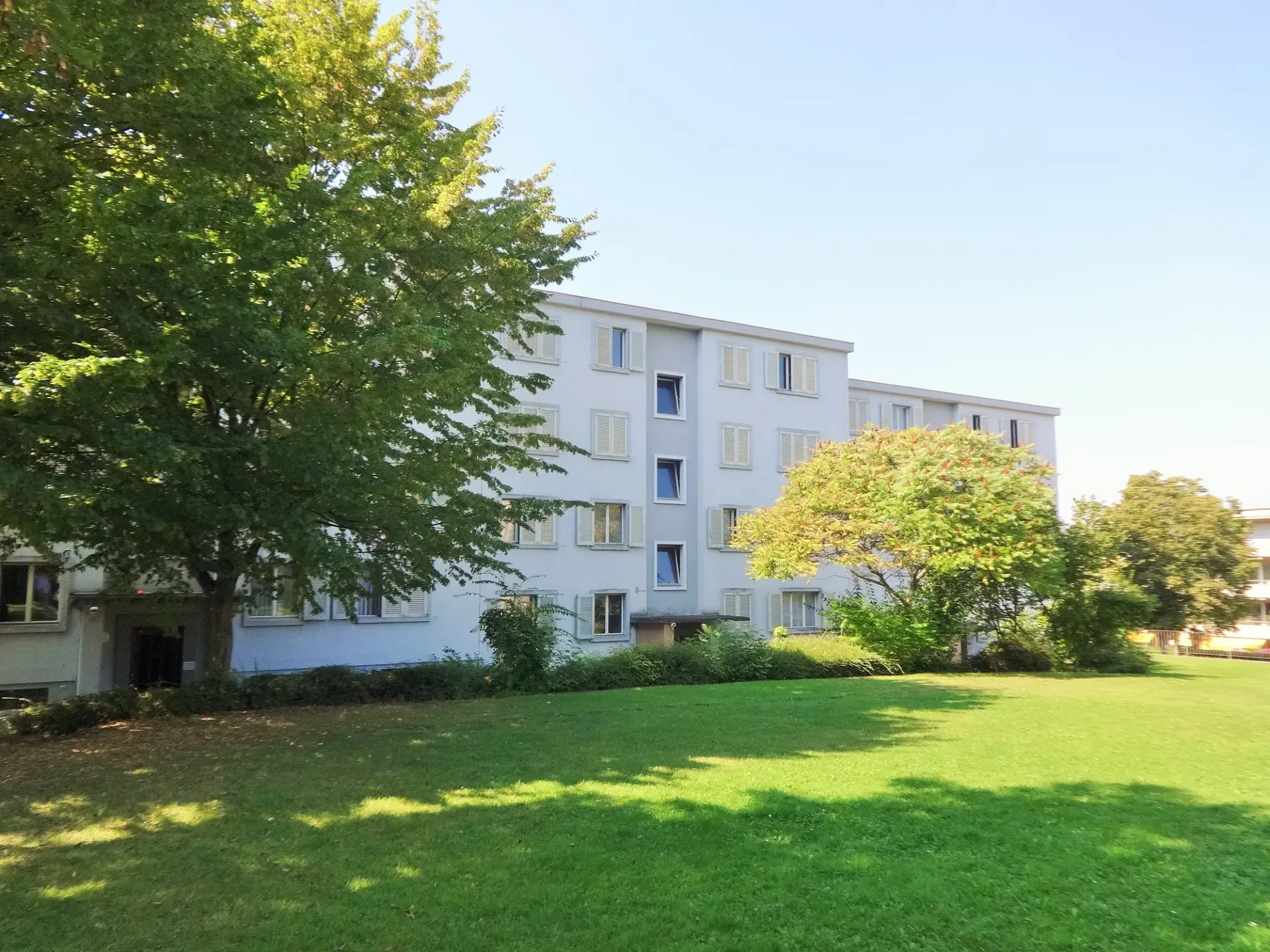 Ruhige und zentrale Wohnung in Dietikon