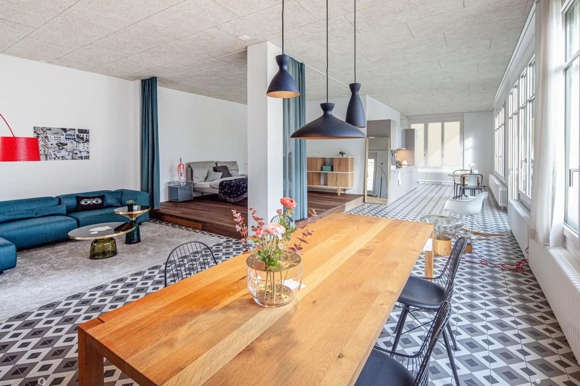 Sunny loft apartment with private seating area