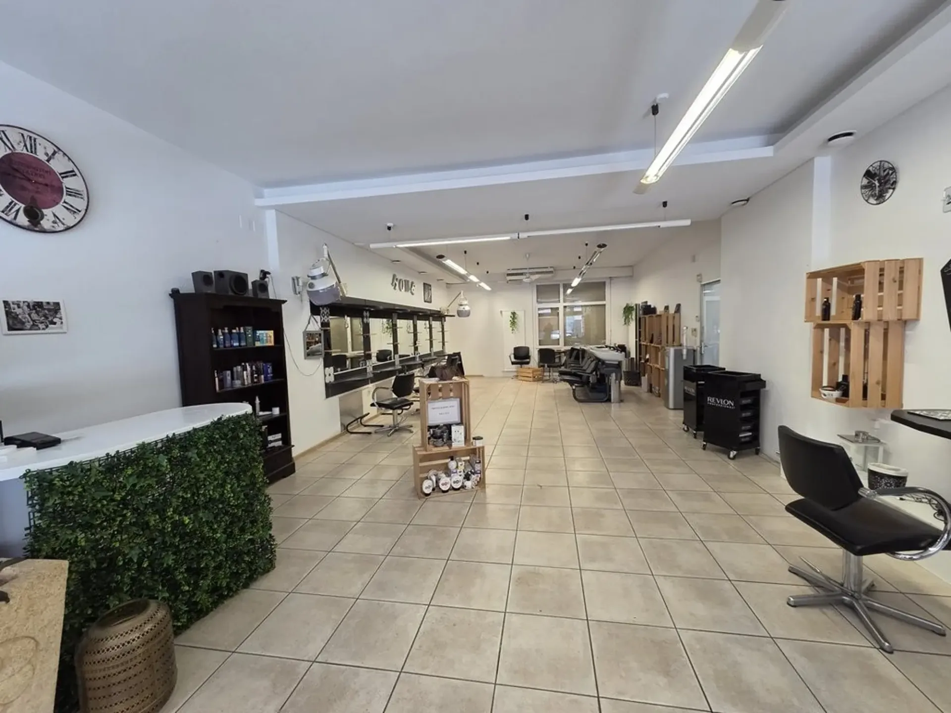 Locale mit 75 m2 in der Innenstadt, vielseitig und hell