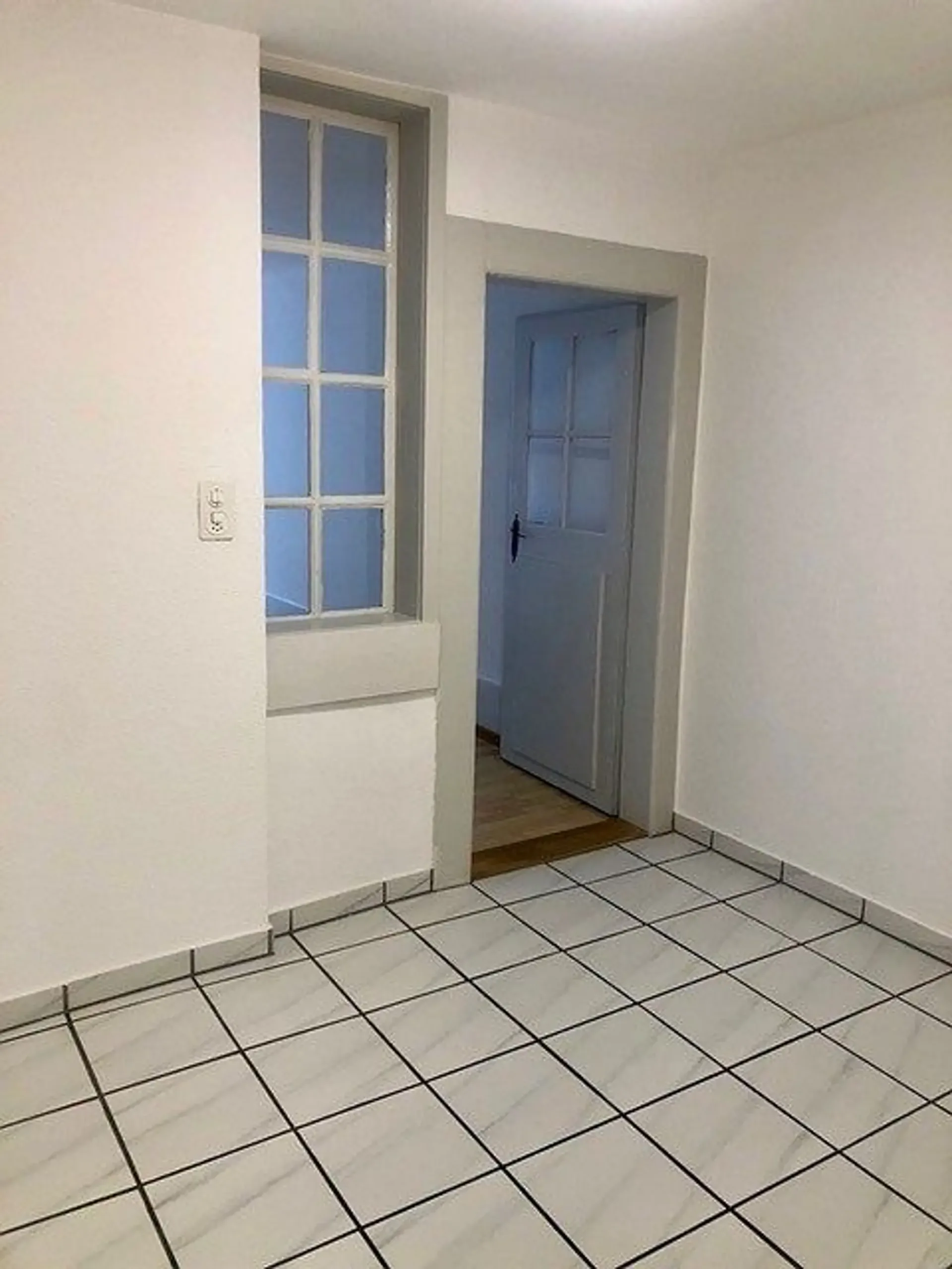 2 1/2-Zimmer-Wohnung, 2. OG