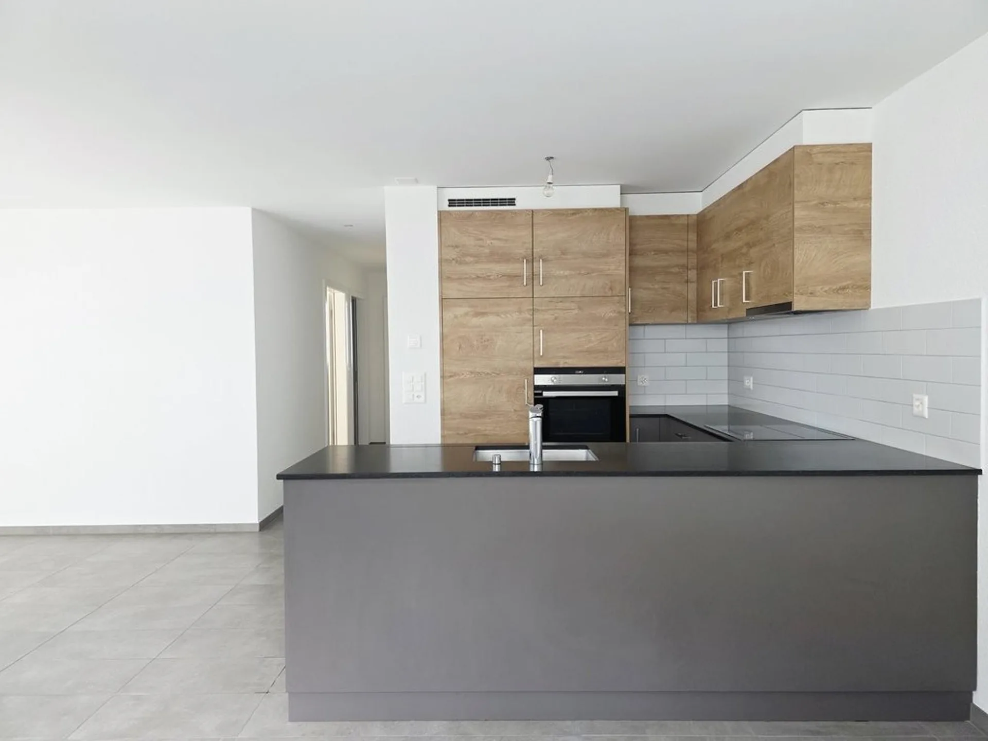 Appartement 3.5 pièces à CHF 1'950.-/mois charges comprises
