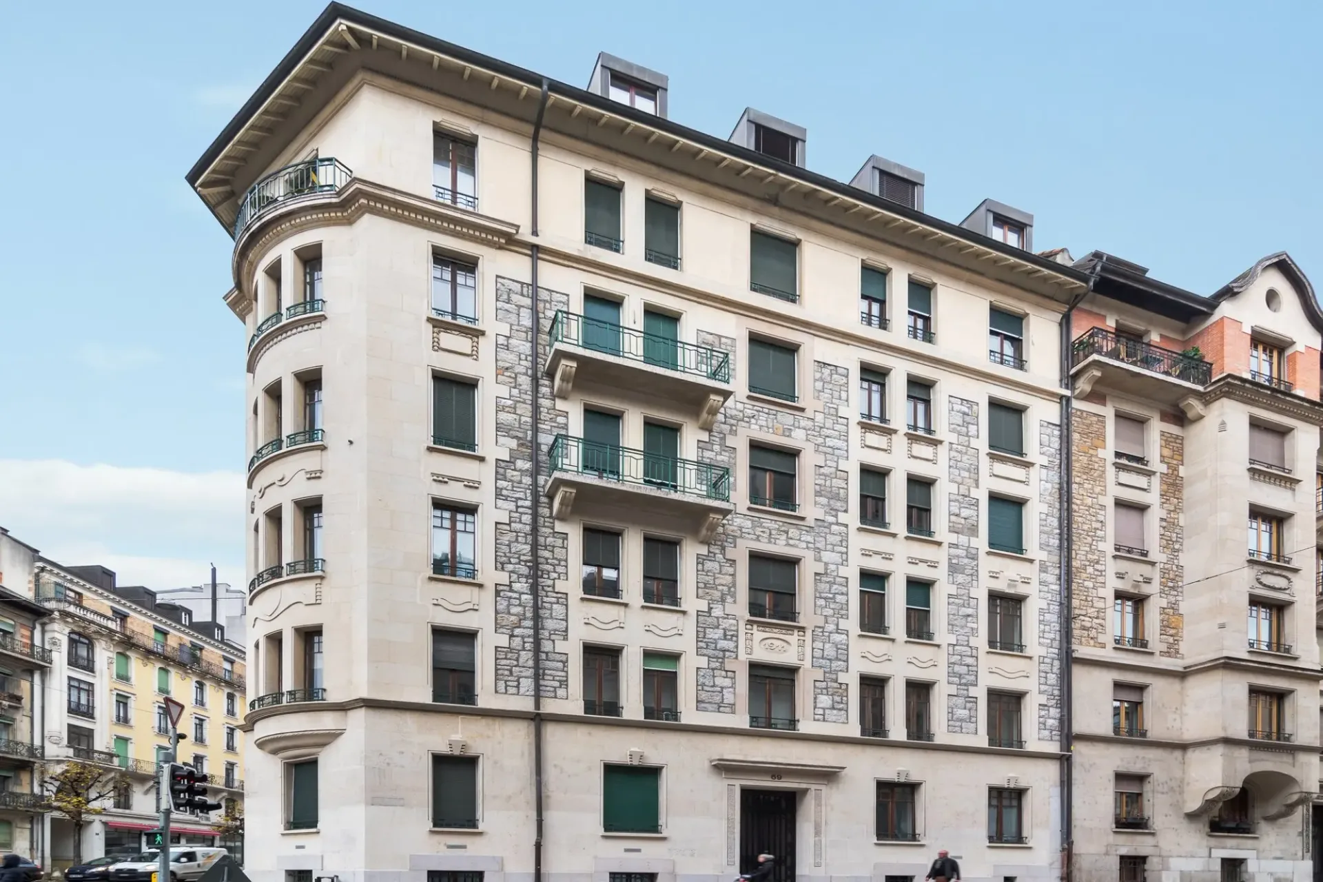 Un logement atypique au coeur des Eaux-Vives !