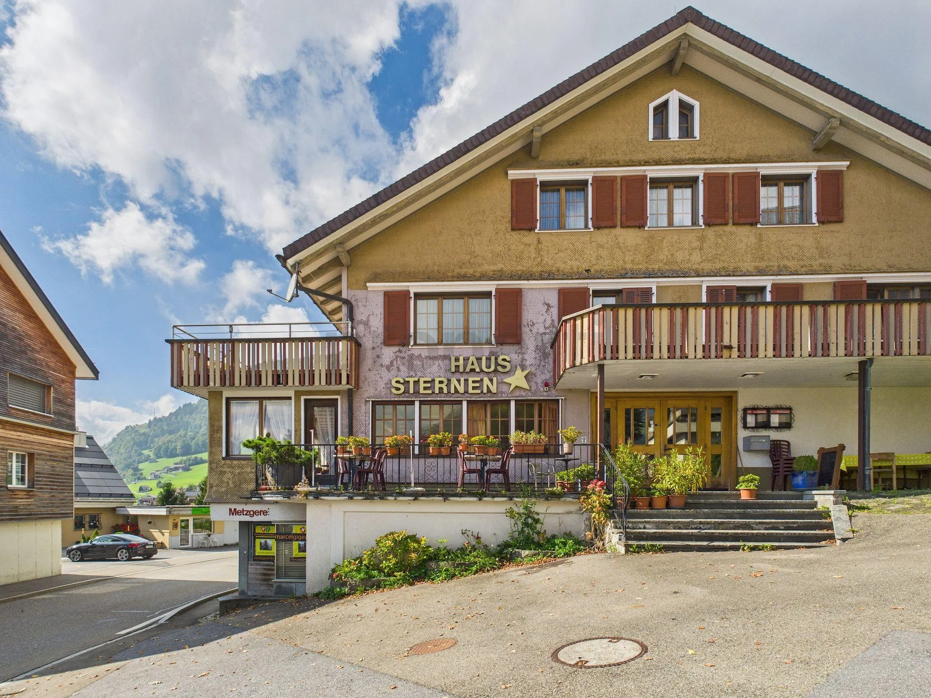 Heidi-Guesthouse "Sternen" - Wo alpine Magie auf Investment-Potenzial trifft
