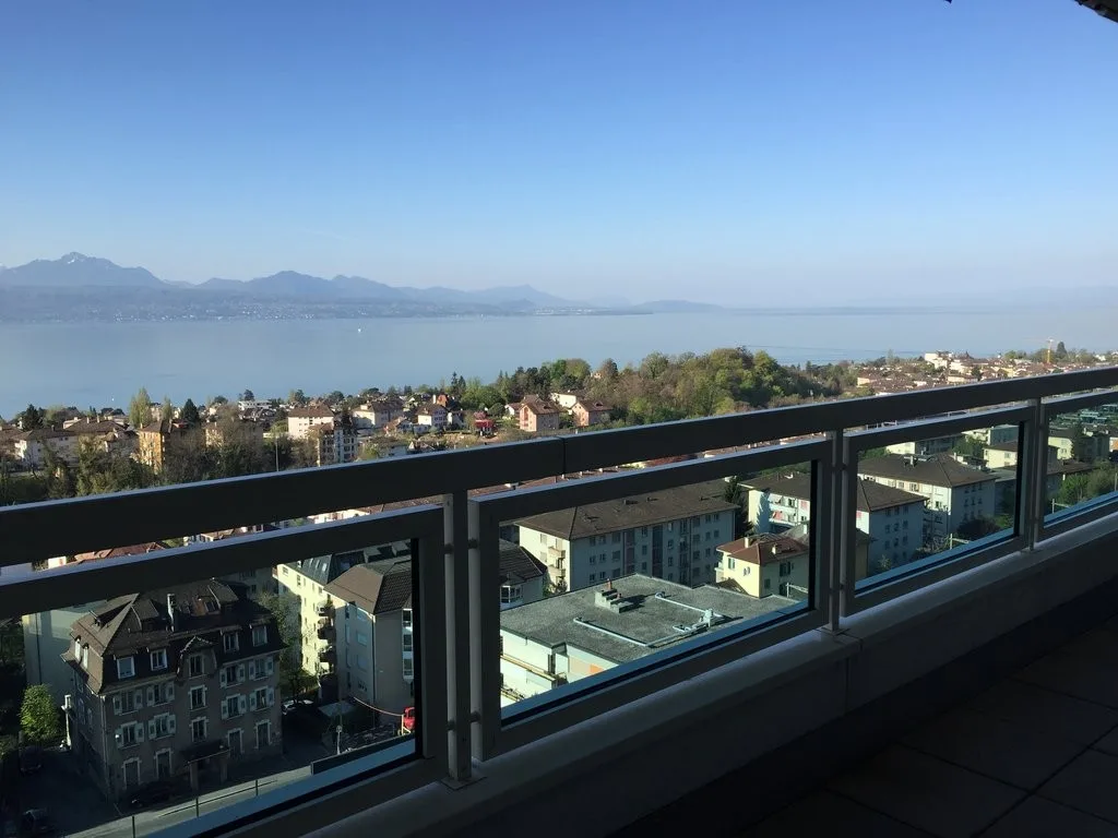 Superbe appartement avec vue sur le lac