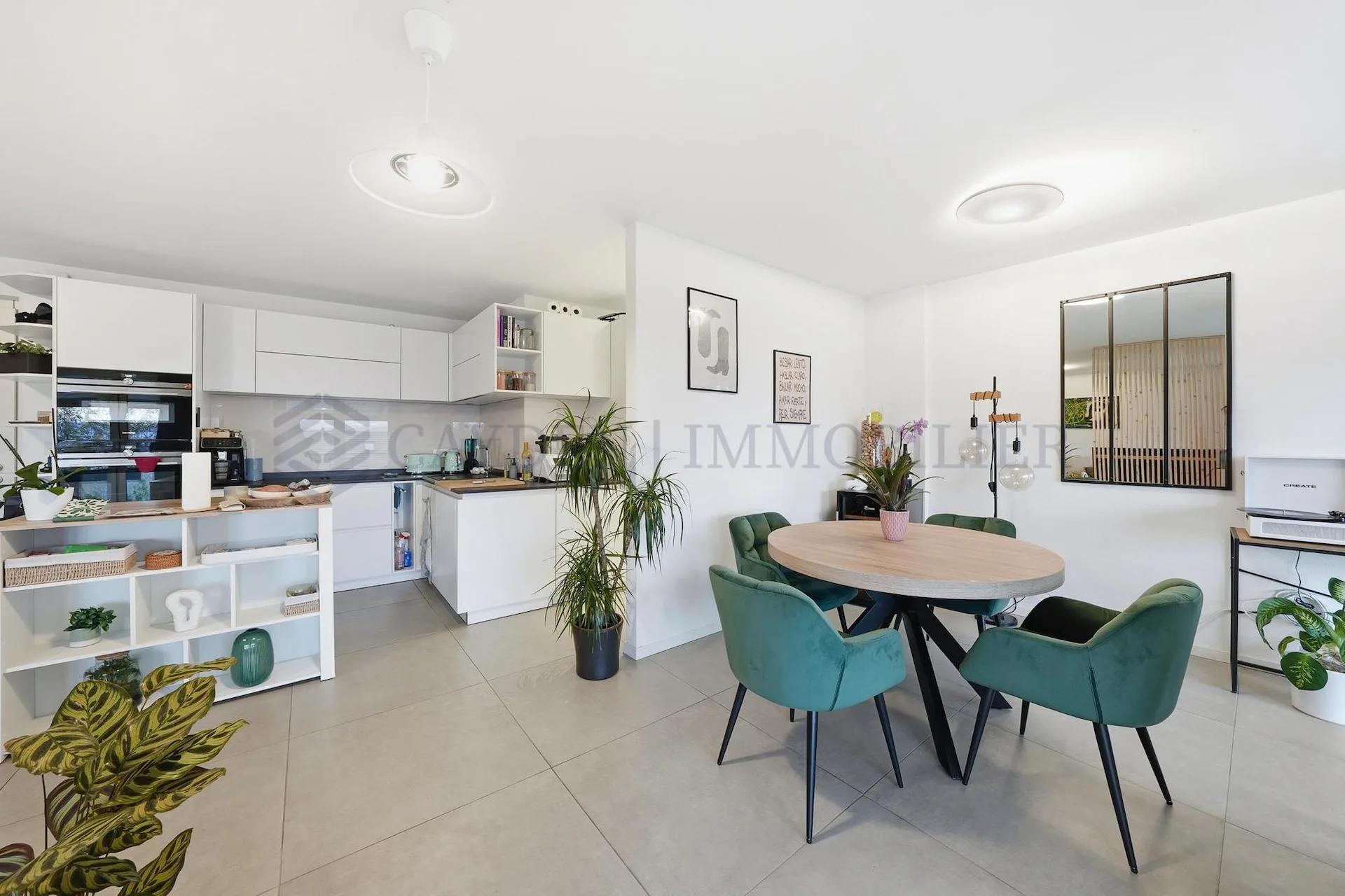 EXCLUSIVITÉ ! Superbe 4.5 pièces en duplex