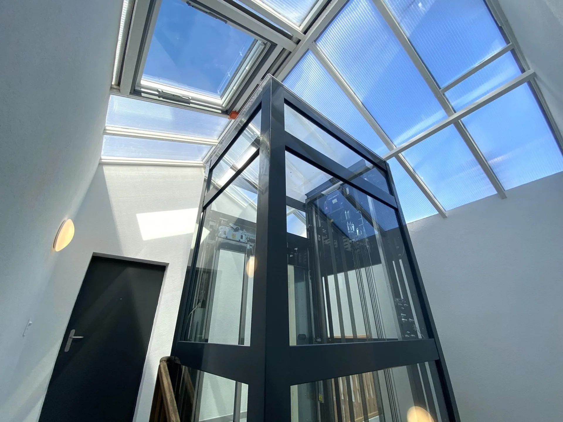 Image 7