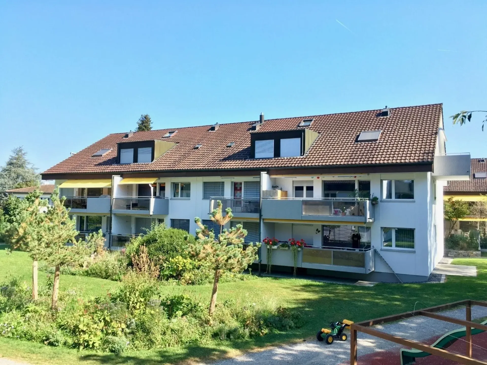 Mehrere Bastelräume zu vermieten