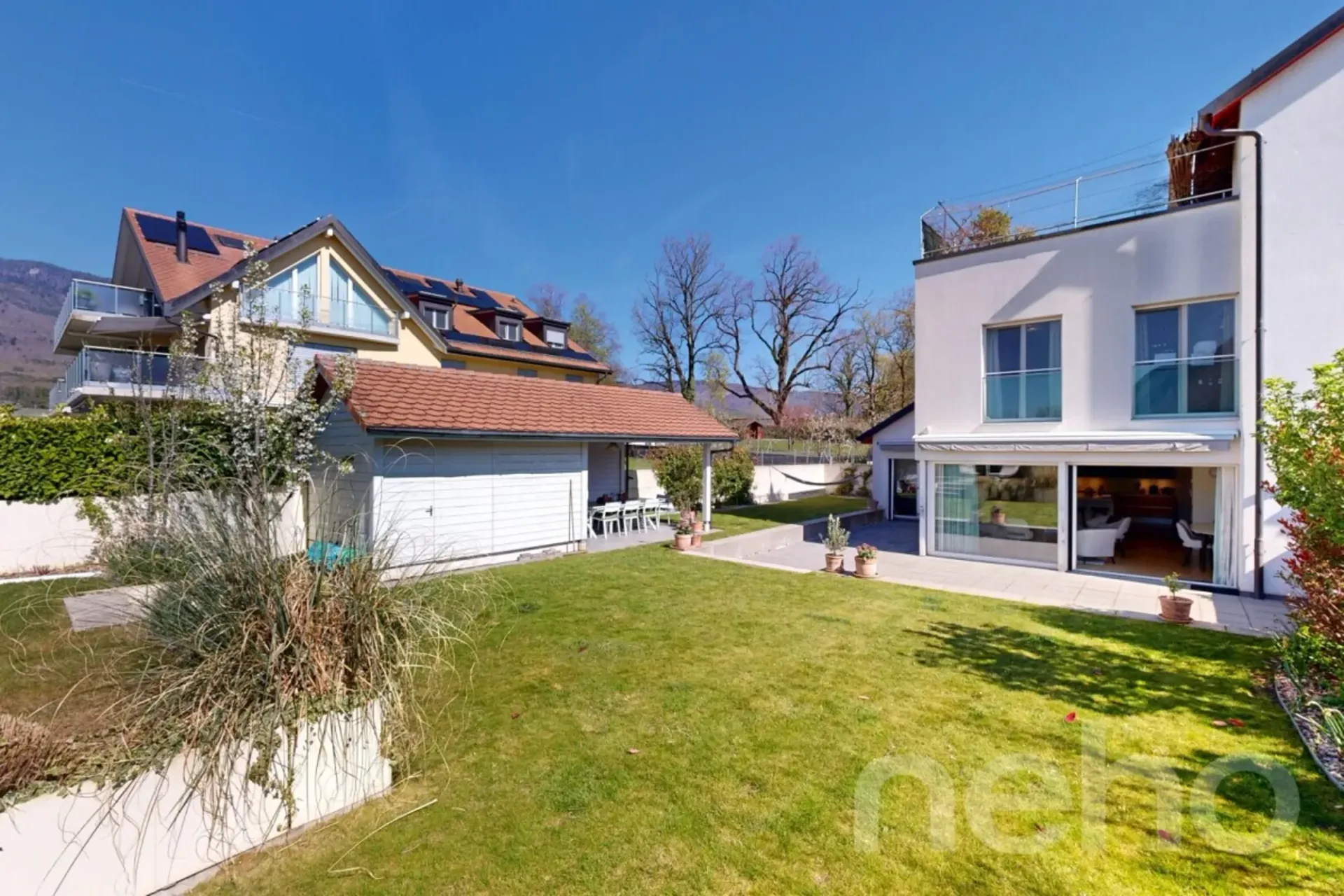 Wohnung in einem Bauernhaus mit eigenem Garten