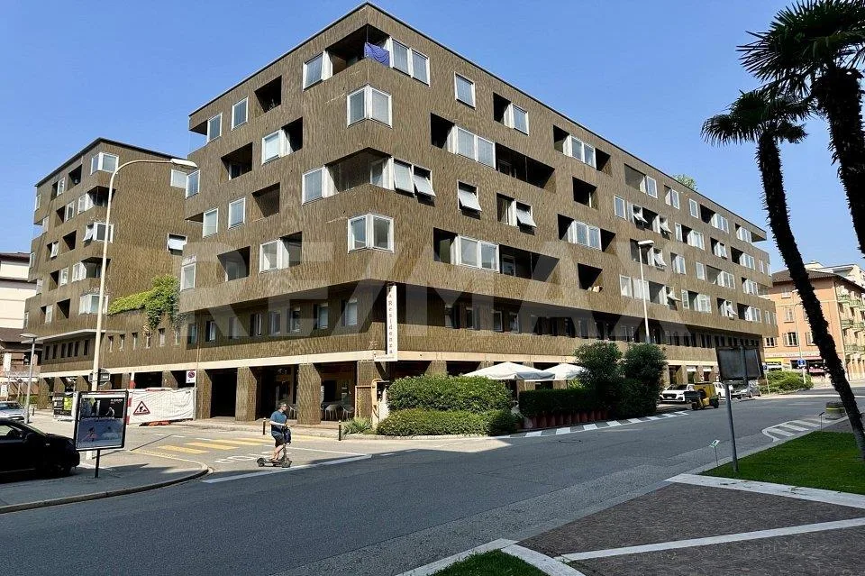 Lugano Cassarate – Elegante 3 ½ locali ristrutturato a pochi passi ...