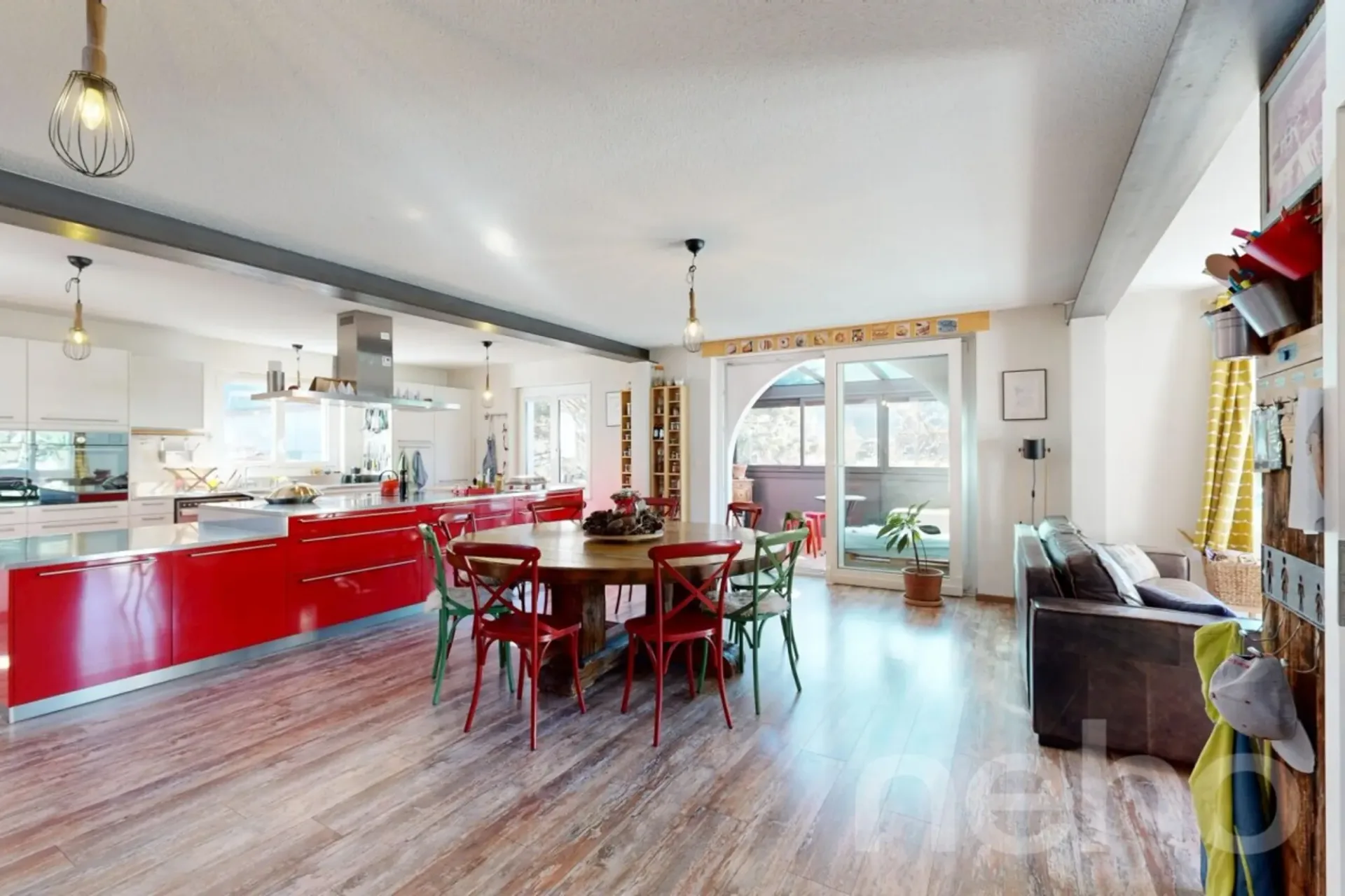 Familienvilla mit 7 Zimmern und Studio im Dachgeschoss - Region Martigny