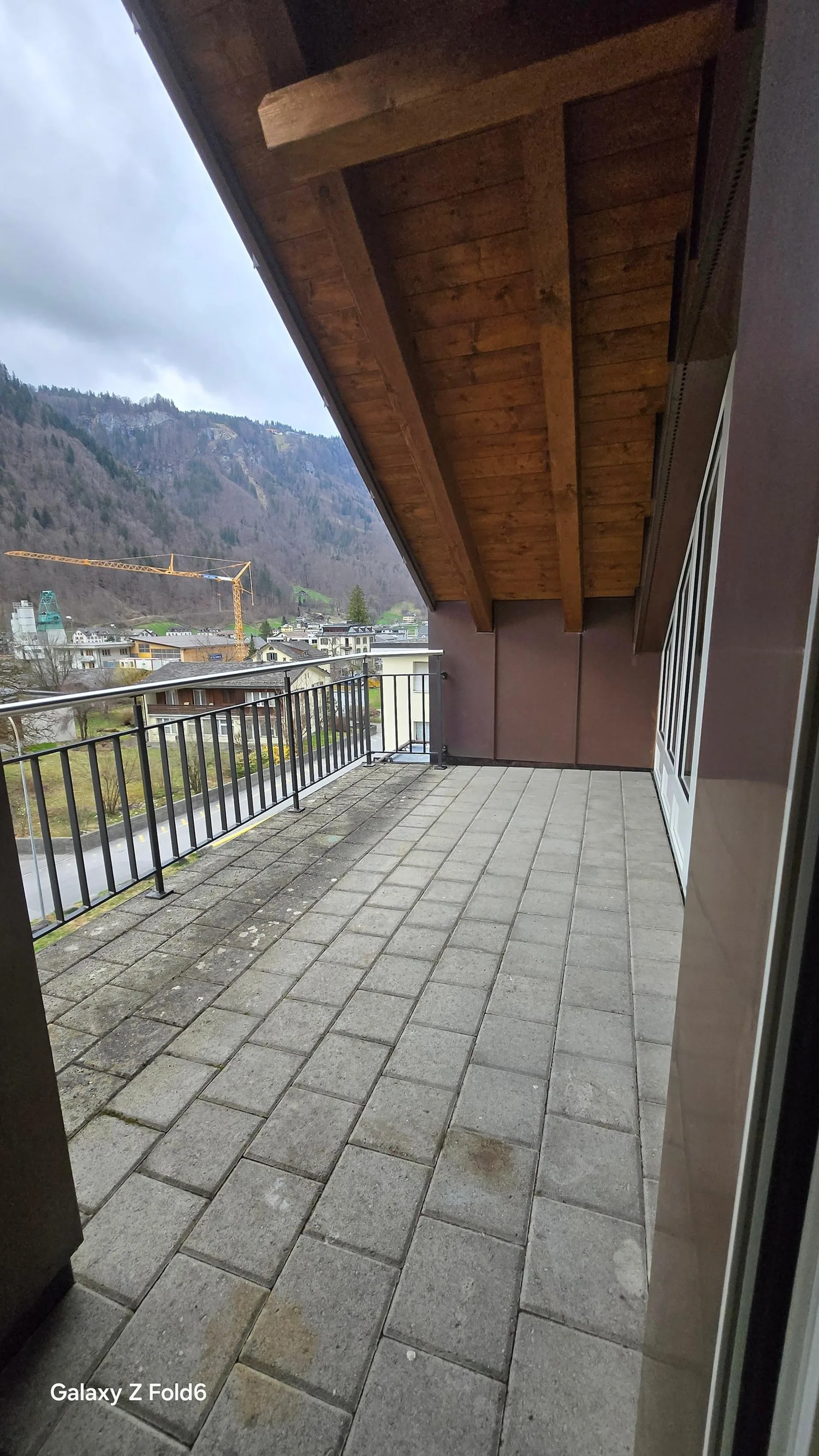 Traumhafte 2 1/2 Zimmer Dachwohnung mit Terrasse