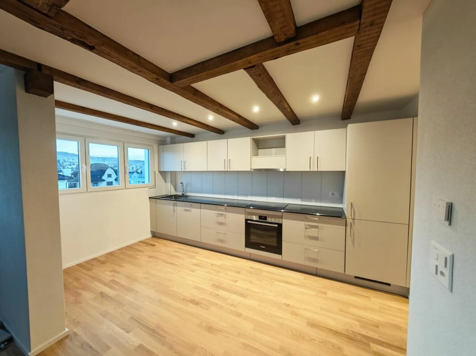 Frisch sanierte 3.5 Zi-Wohnung