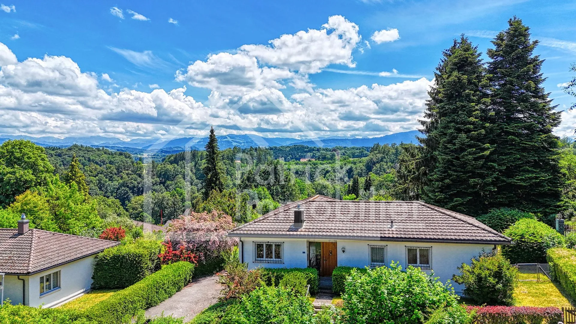 Villa individuelle 4.5 pièces avec vue dégagée et grand jardin