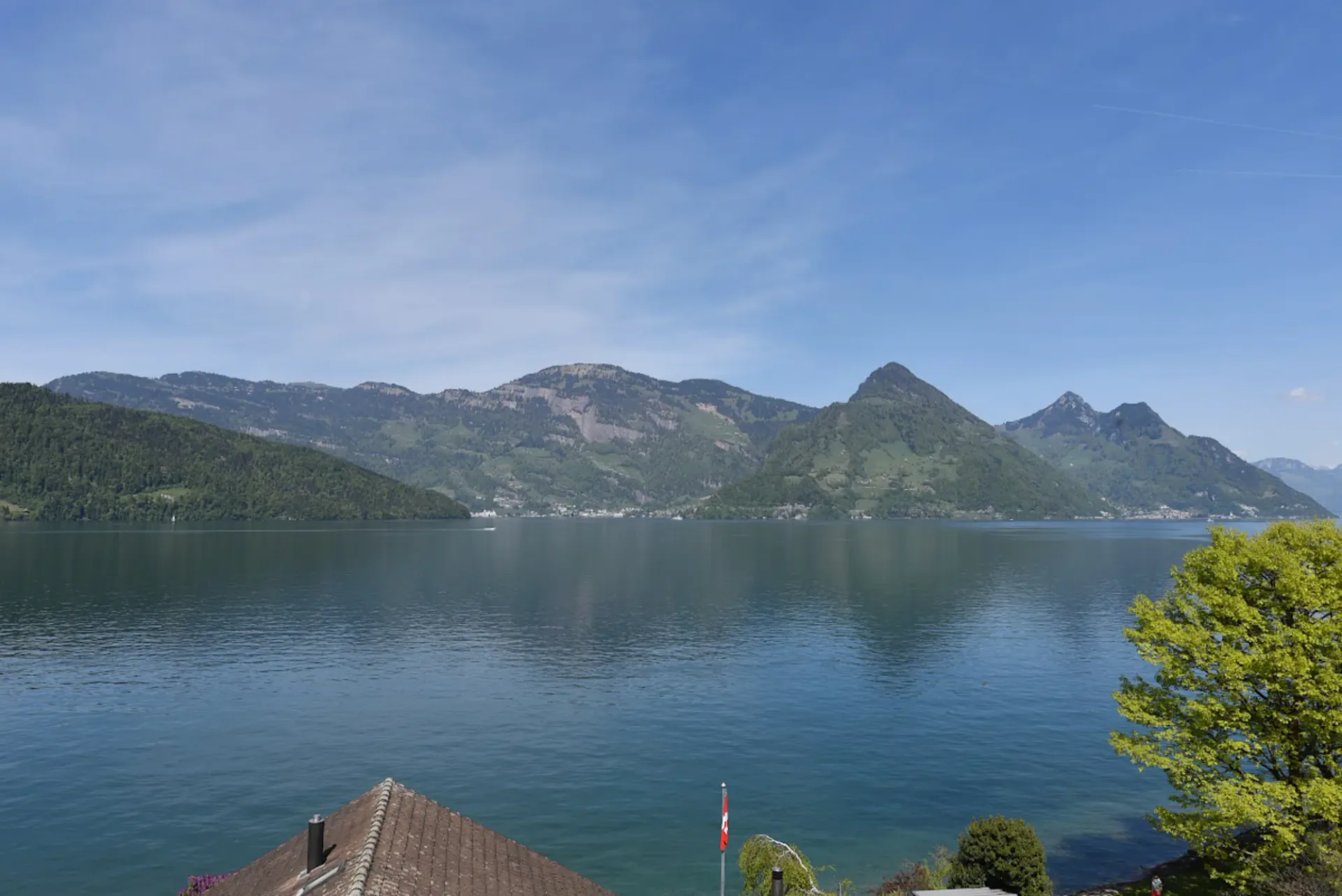 Erstvermietung - Attraktive 4.5-Zimmerwohnung am See in Buochs