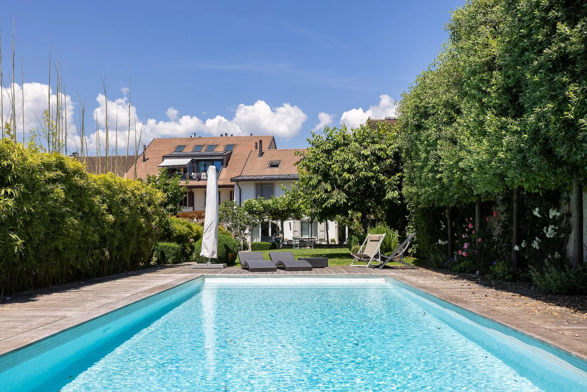 Magnifique maison de village avec piscine et jardin