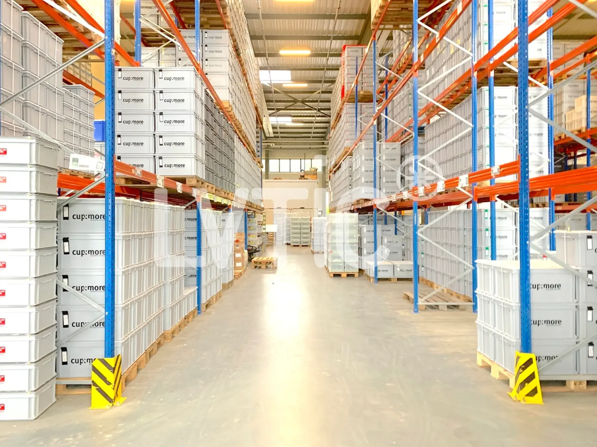 Lagerhalle, Werkstatt von 1050 m2 zur Miete in Vuisternens-en-Ogoz