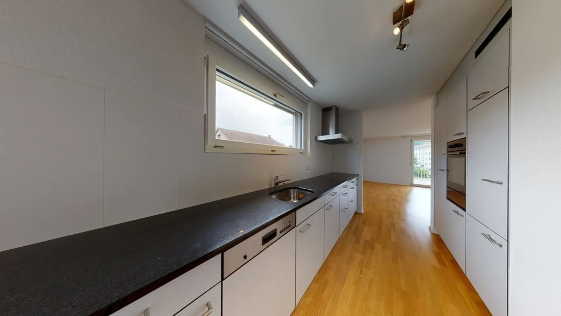 Moderne 4.5-Zimmerwohnung im Hättenbergpark zu vermieten