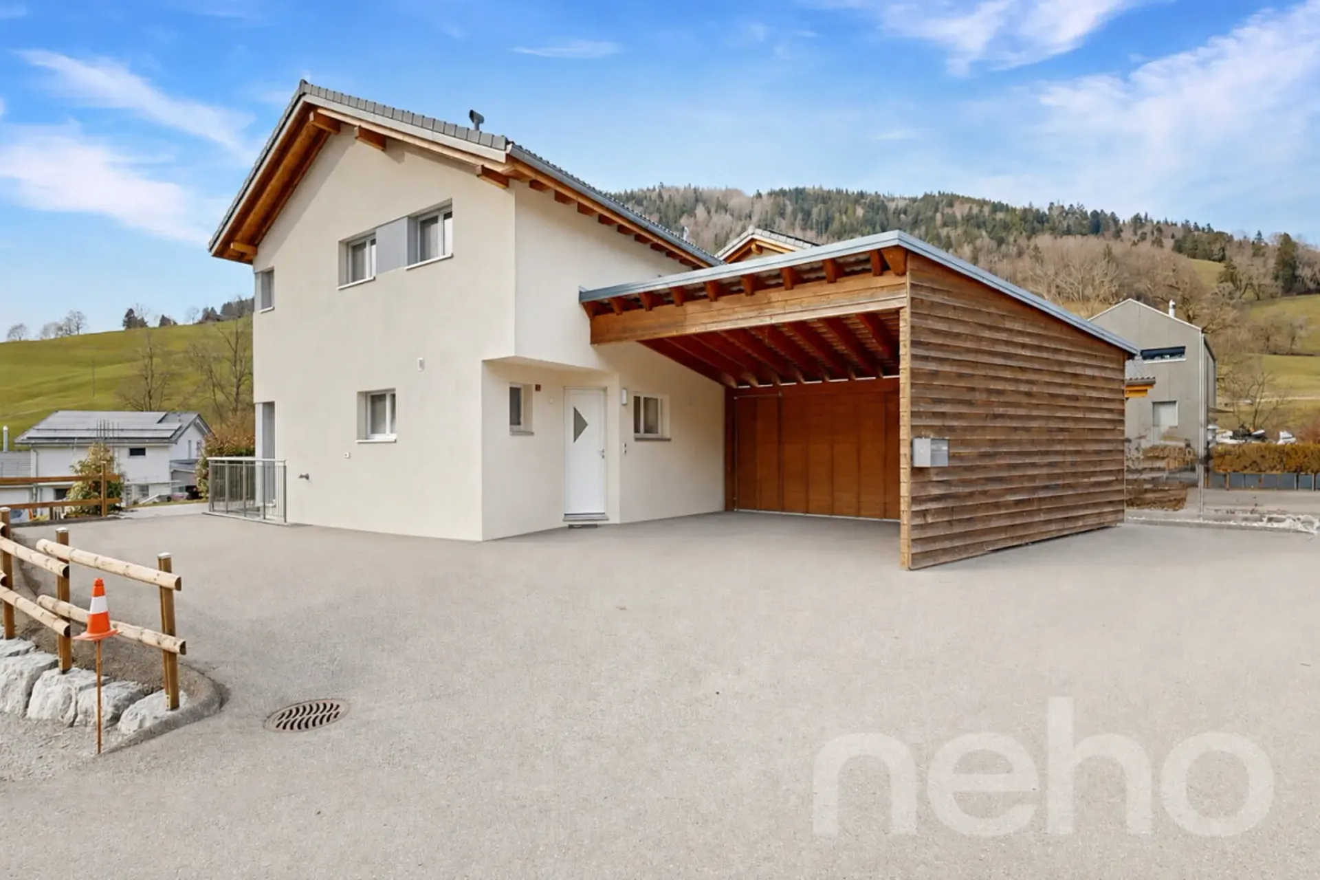 Ihre individuelle Villa mit Garten in La Roche