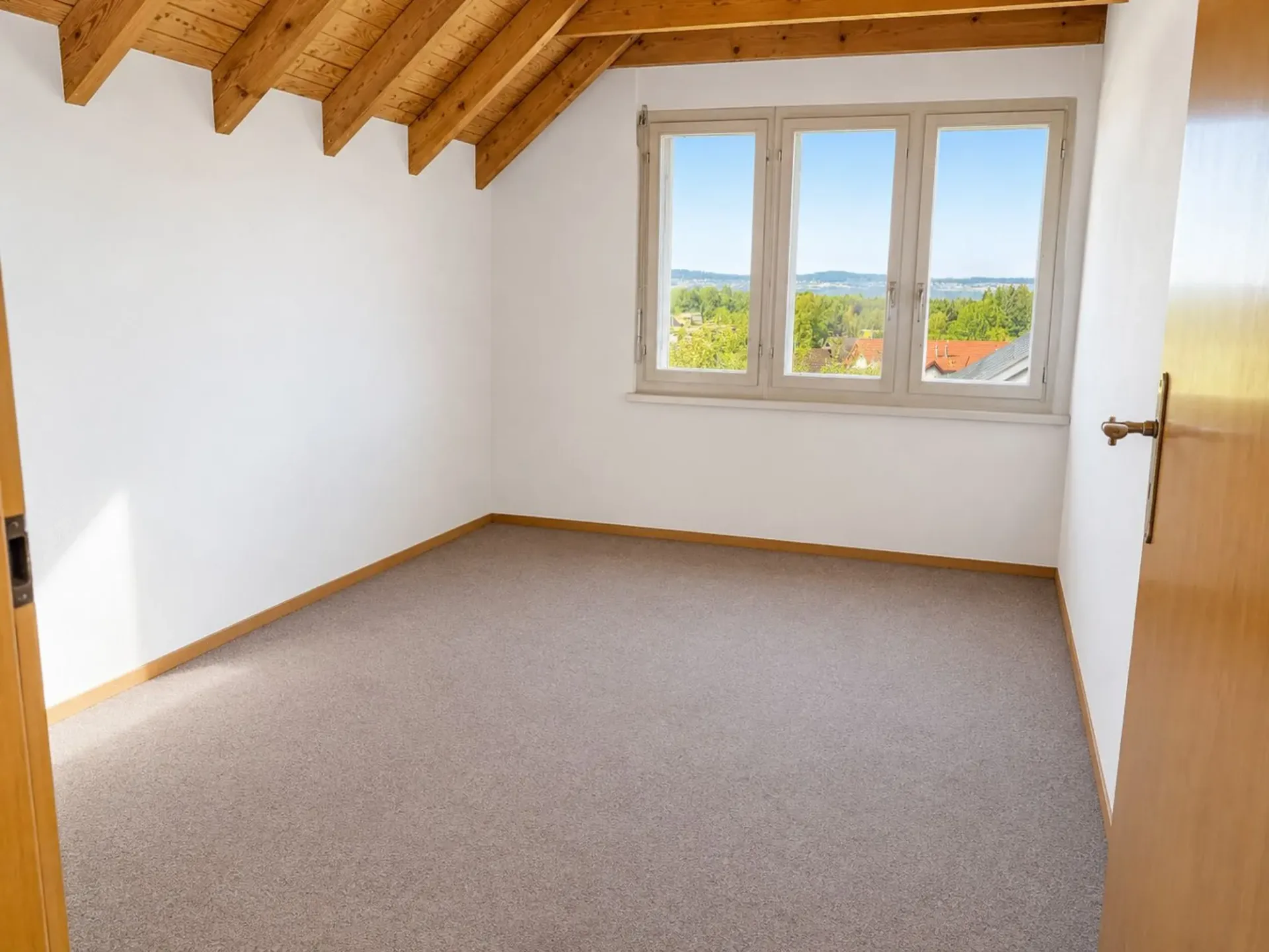 Freistehendes 5.5-Zimmer-Einfamilienhaus in Volketswil