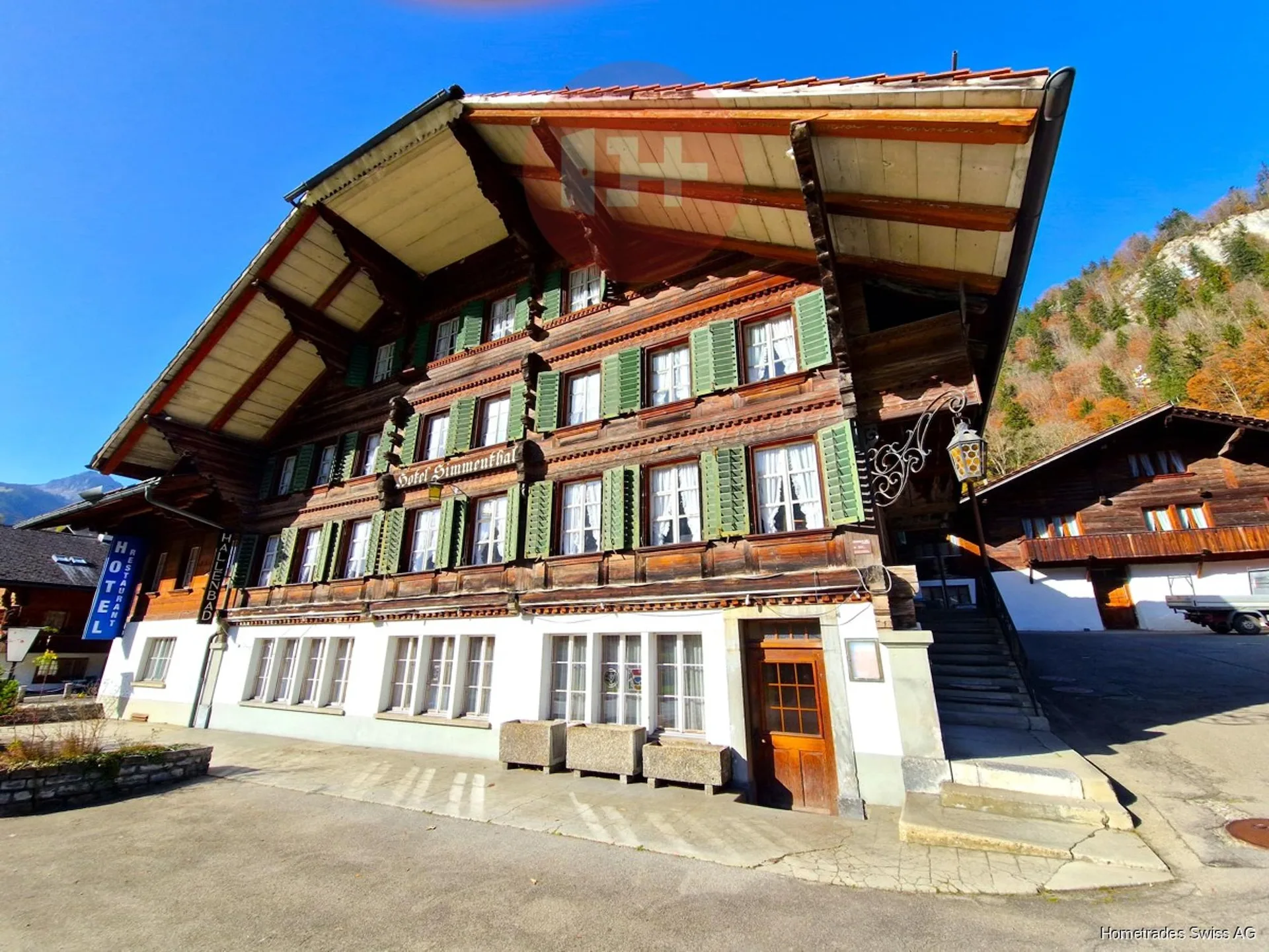 RUSTIKALES SIMMERTALER HOTEL, +SWIMMINGPOOL, +7 CARPORTS!