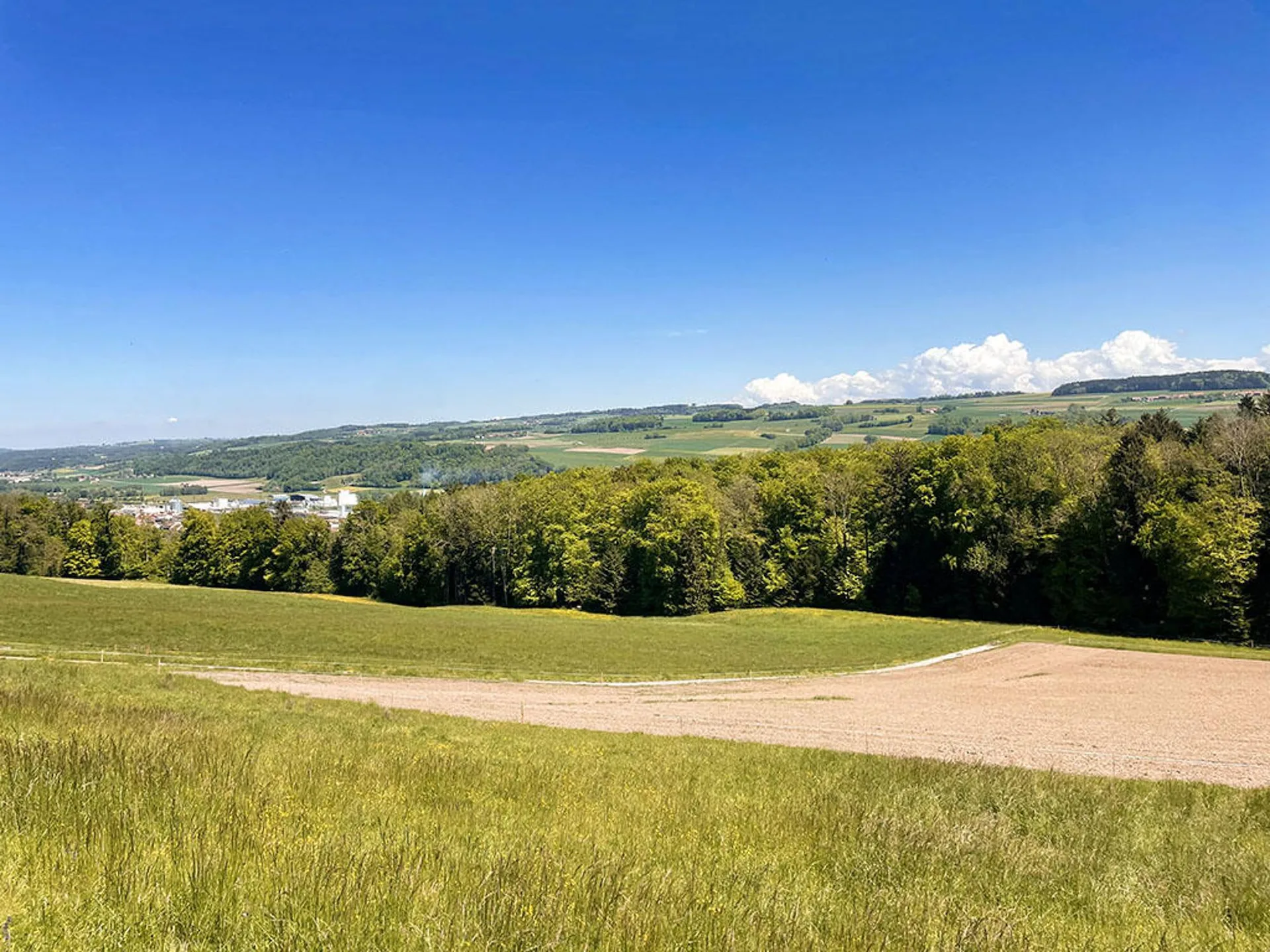 MOUDON NORD - IMMEUBLE AVEC RENDEMENT ET POTENTIEL ATTRACTIF