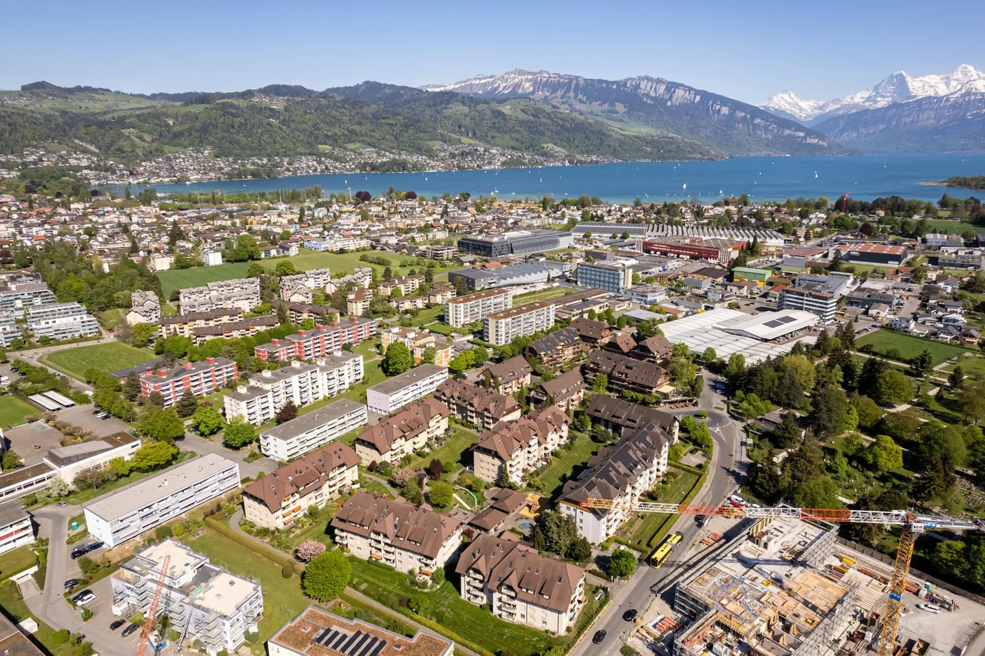 ! RESERVIERT ! 2.5 Zimmer-Wohnung mit Lift in Thun