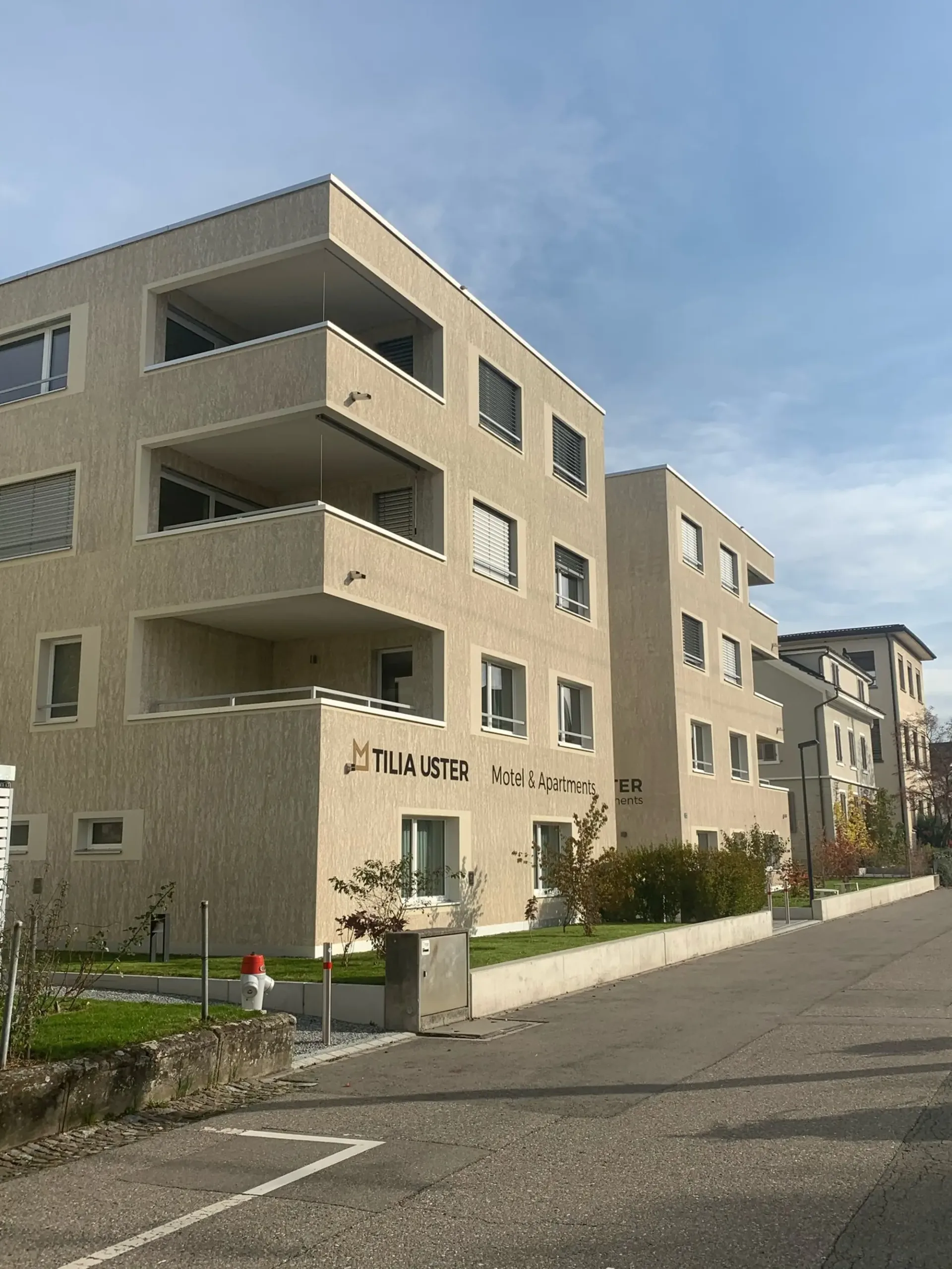Moderne, praktische 2.5-Zimmer-Wohnung mit Bahnanschluss im TILIA USTER