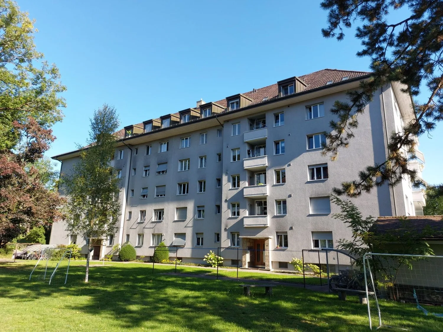 Stadnahe 3.5-ZW à 86 m² im 1. OG