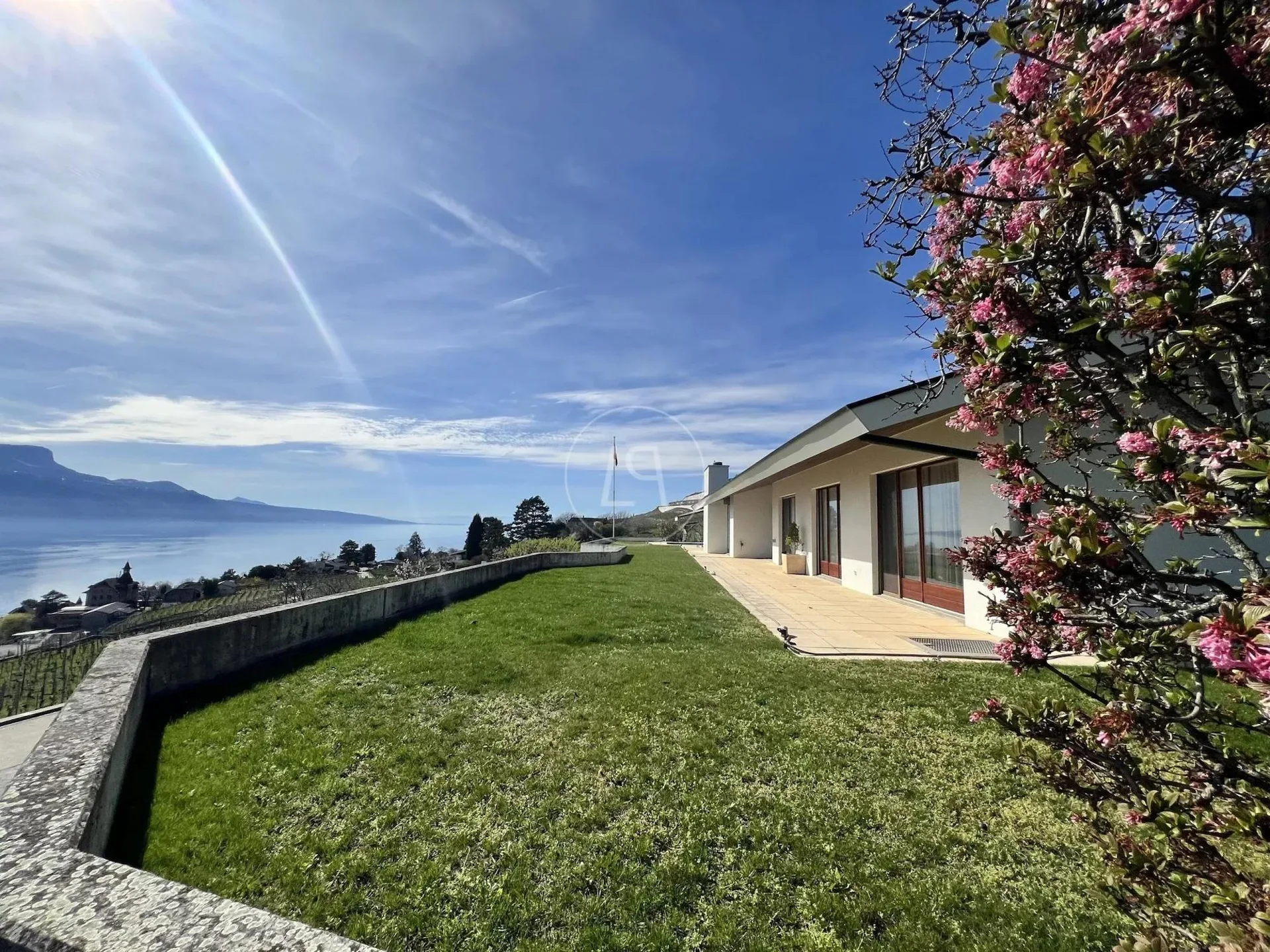 Somptueuse villa au Coeur des vignes avec vue spectaculaire