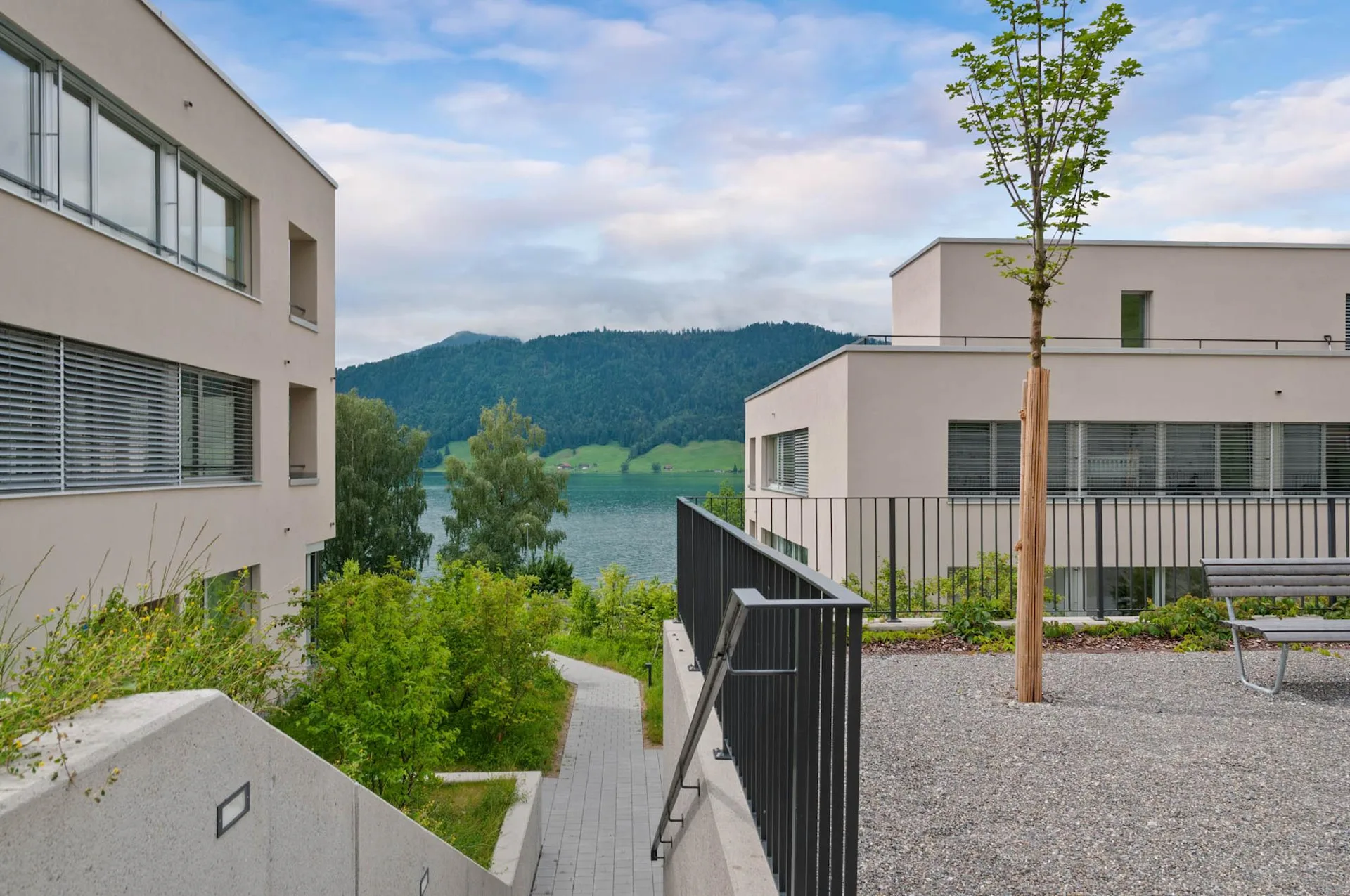 Seeblick und Komfort gesucht? Hier werden Sie fündig!