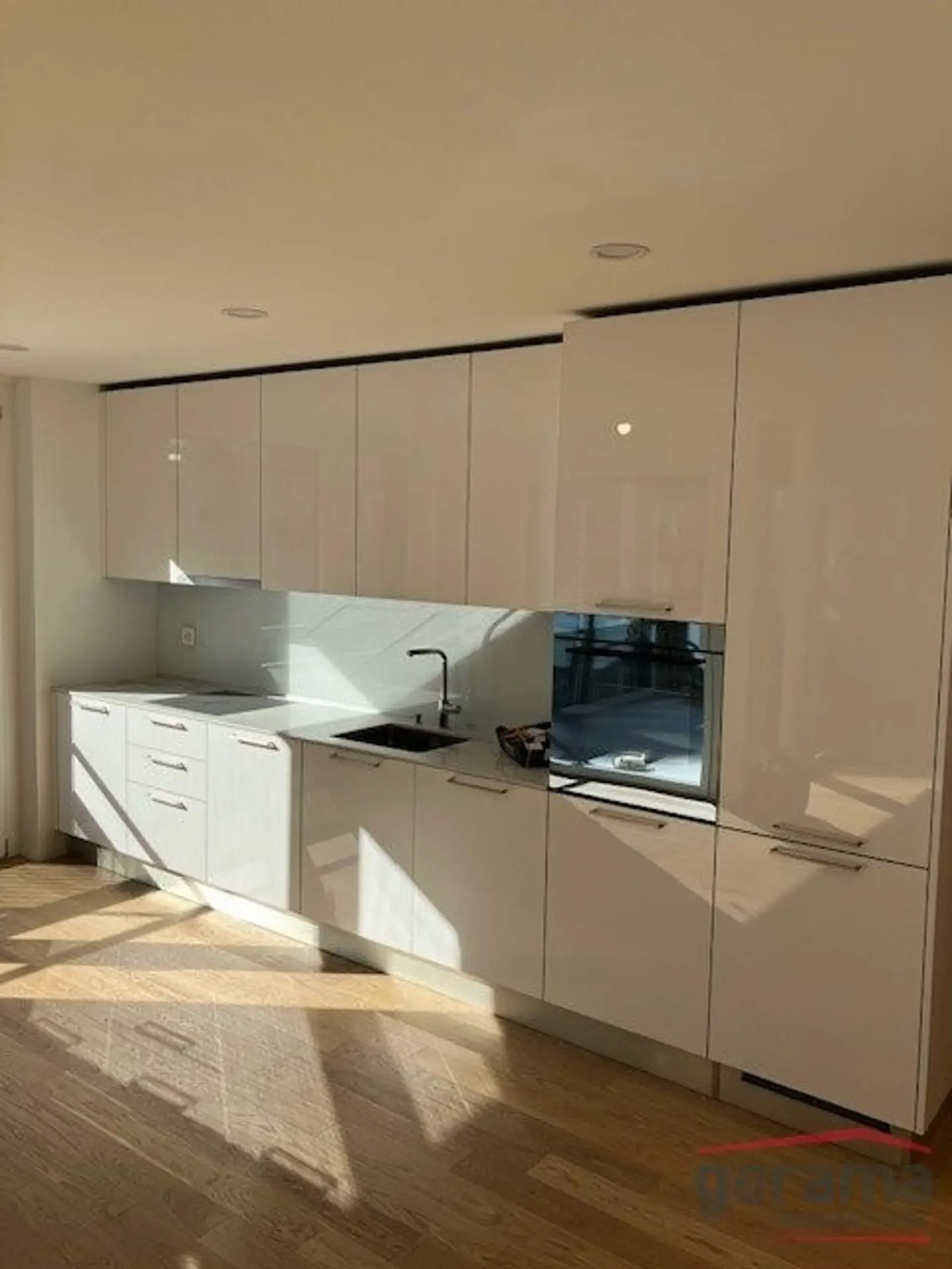 Bel appartement neuf de 3.5 pièces au 2ème