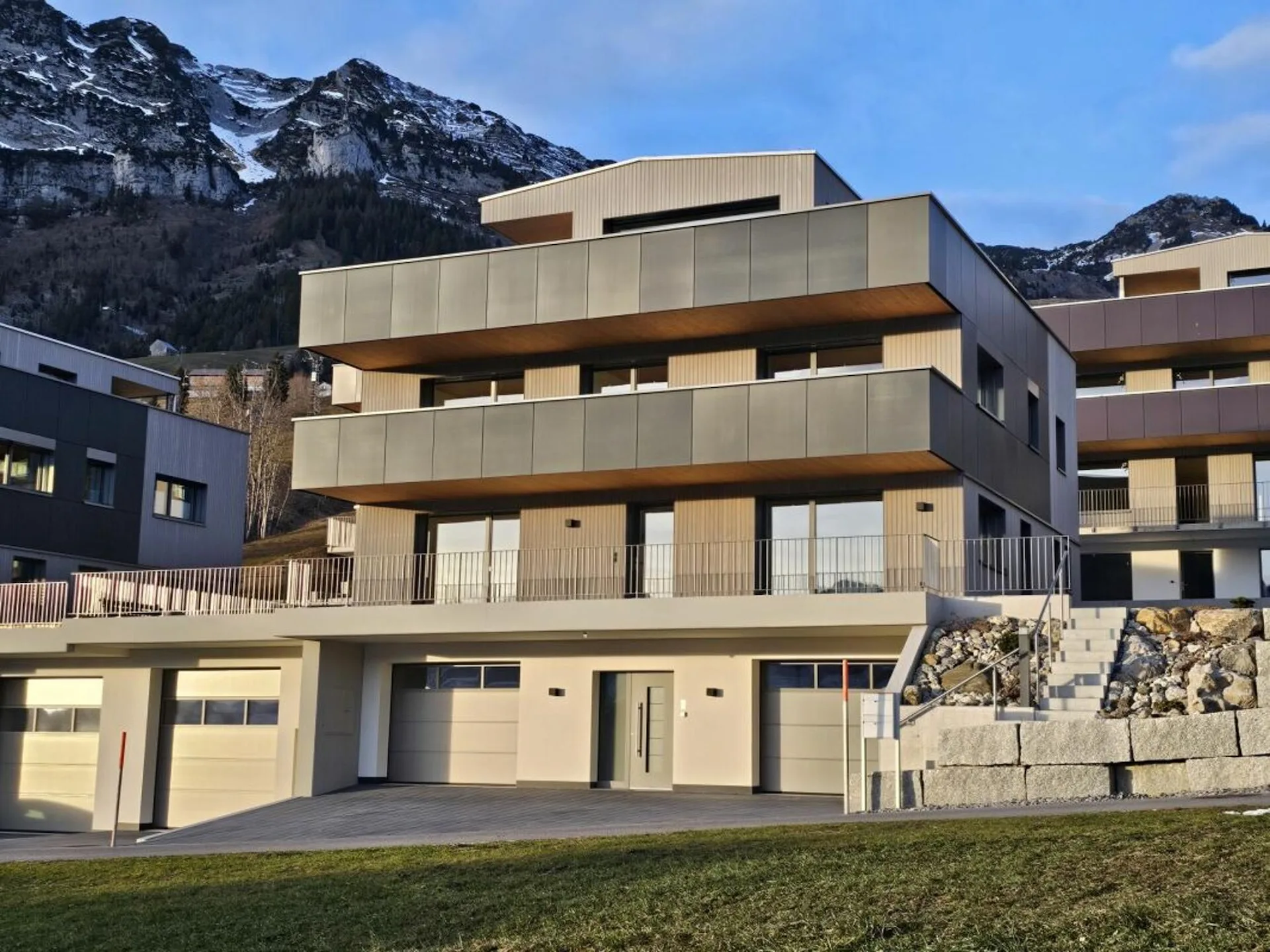 3.5-Zi. Wohnung an ruhiger Lage mit schöner Aussicht