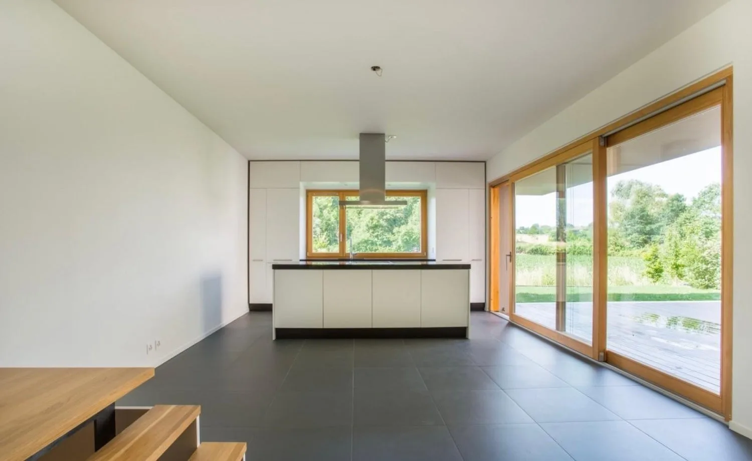 Superbe Villa contemporaine 6 pièces à Troinex, proche de toute commodités et transports en commun