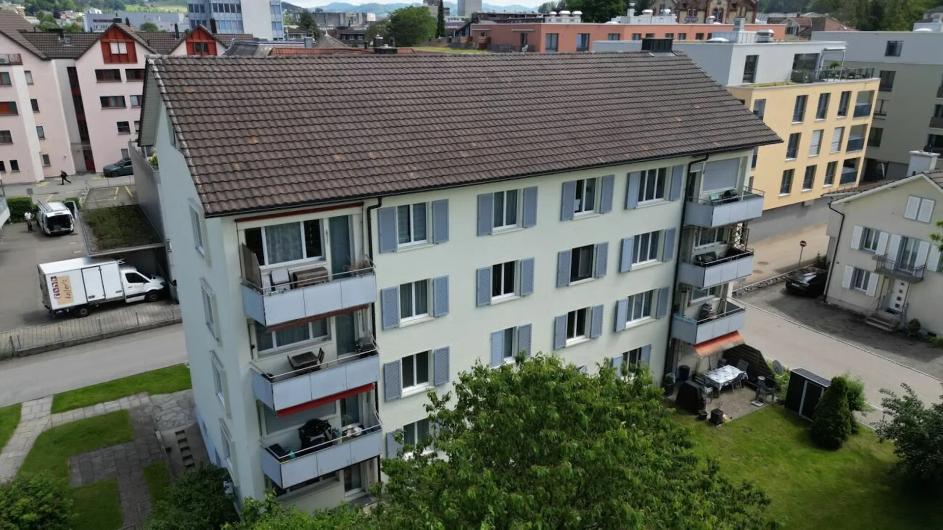 schöne 4.5 Zimmerwohnung sucht neuen Mieter
