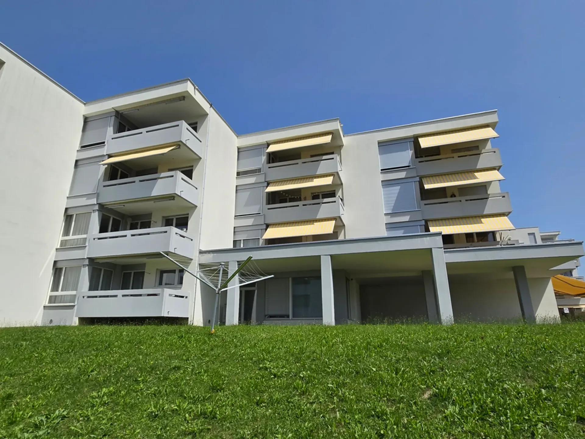 Zentral gelegene Gewerbefläche zu vermieten