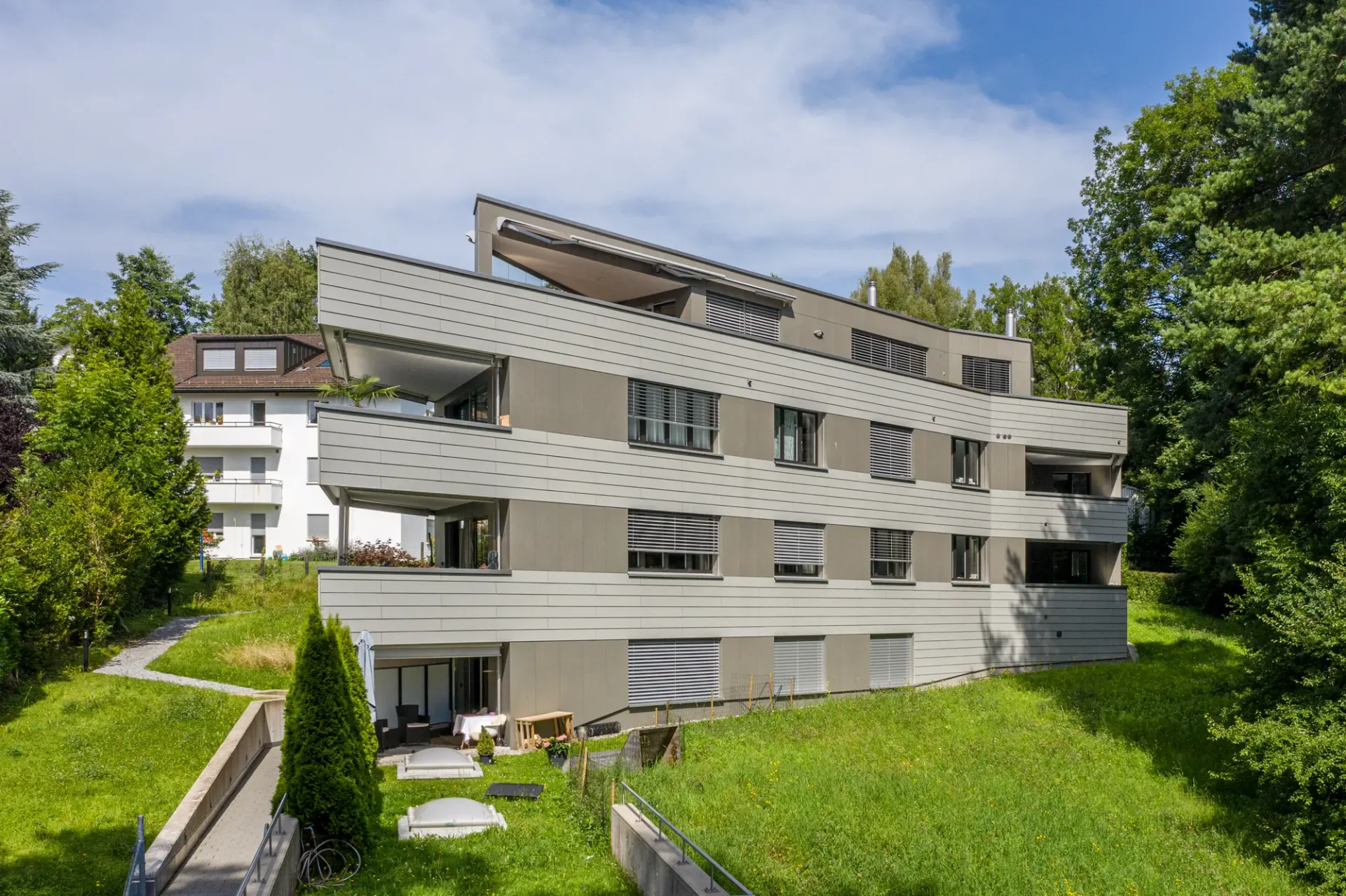 Ruhig gelegene, moderne Wohnung mit viel Privatsphäre